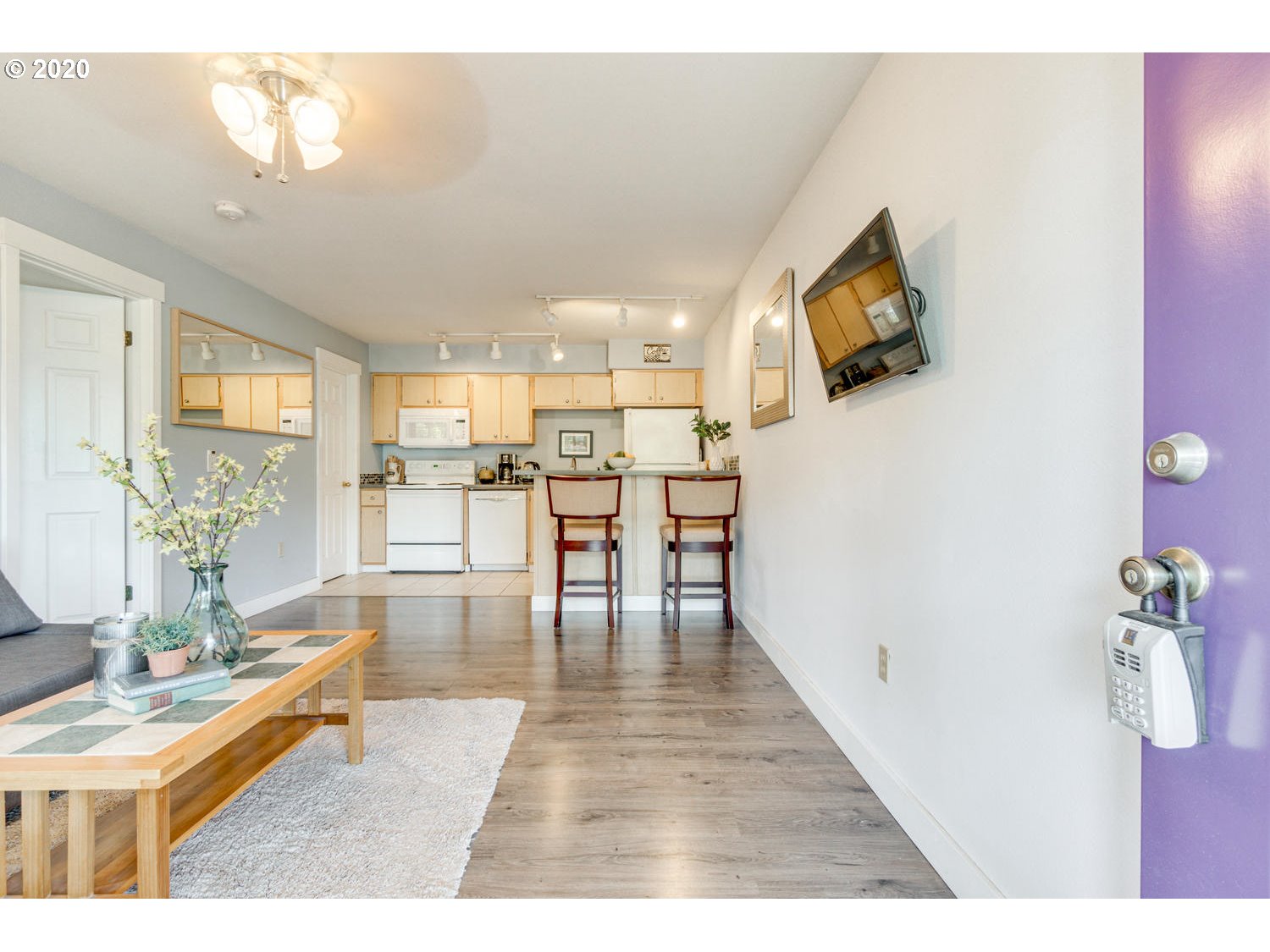Photo #4: 20194803 Listing 