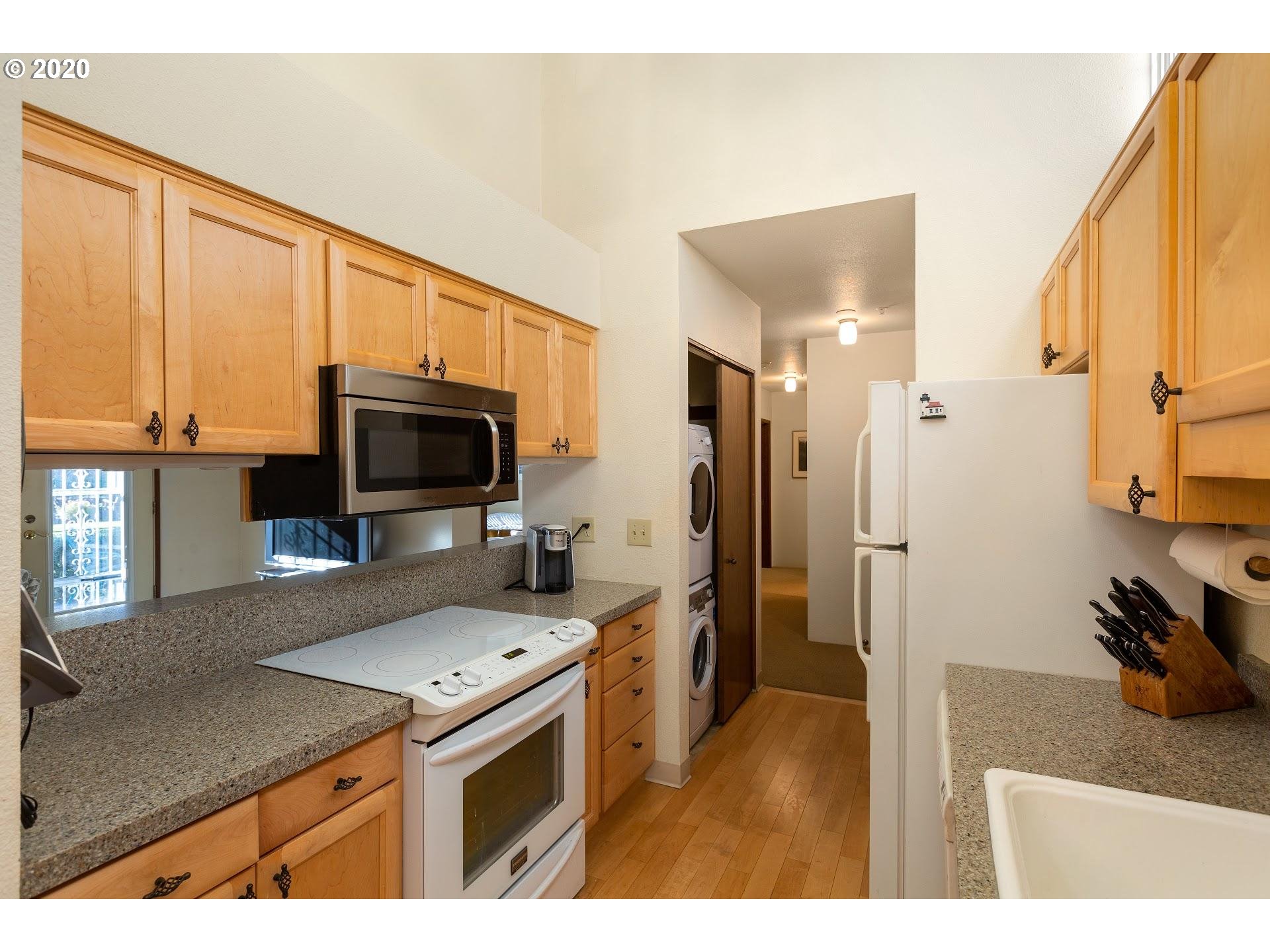 Photo #6: 20199038 Listing 
