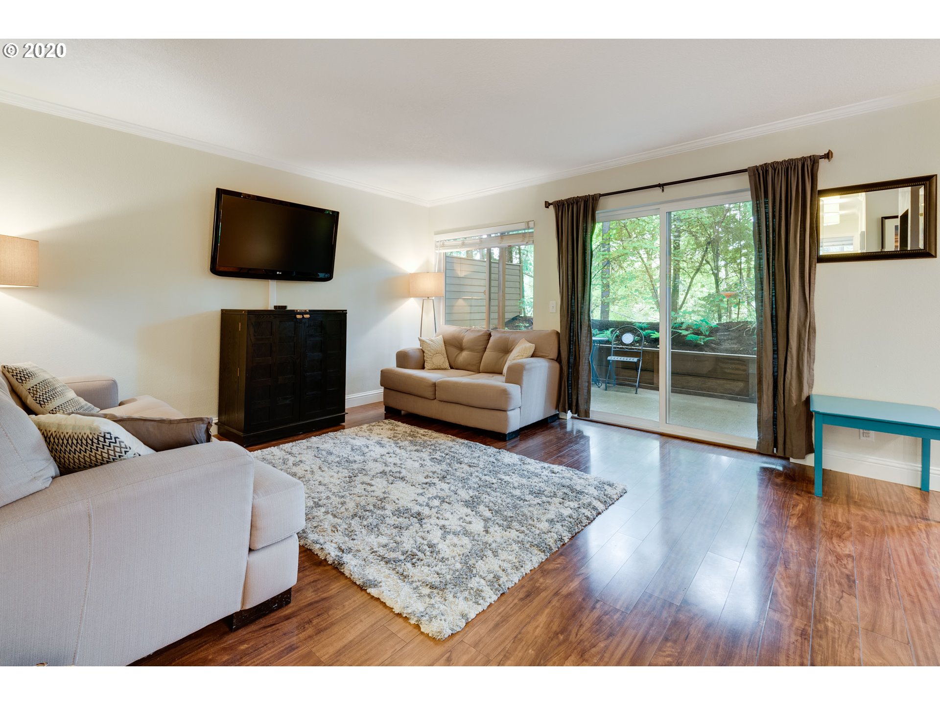 Photo #5: 20204924 Listing 