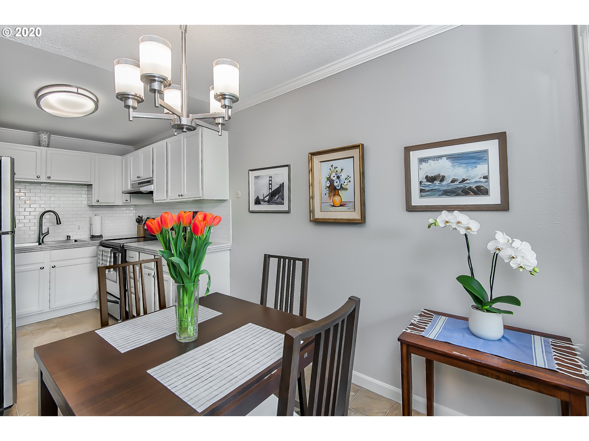 Photo #3: 20205365 Listing 