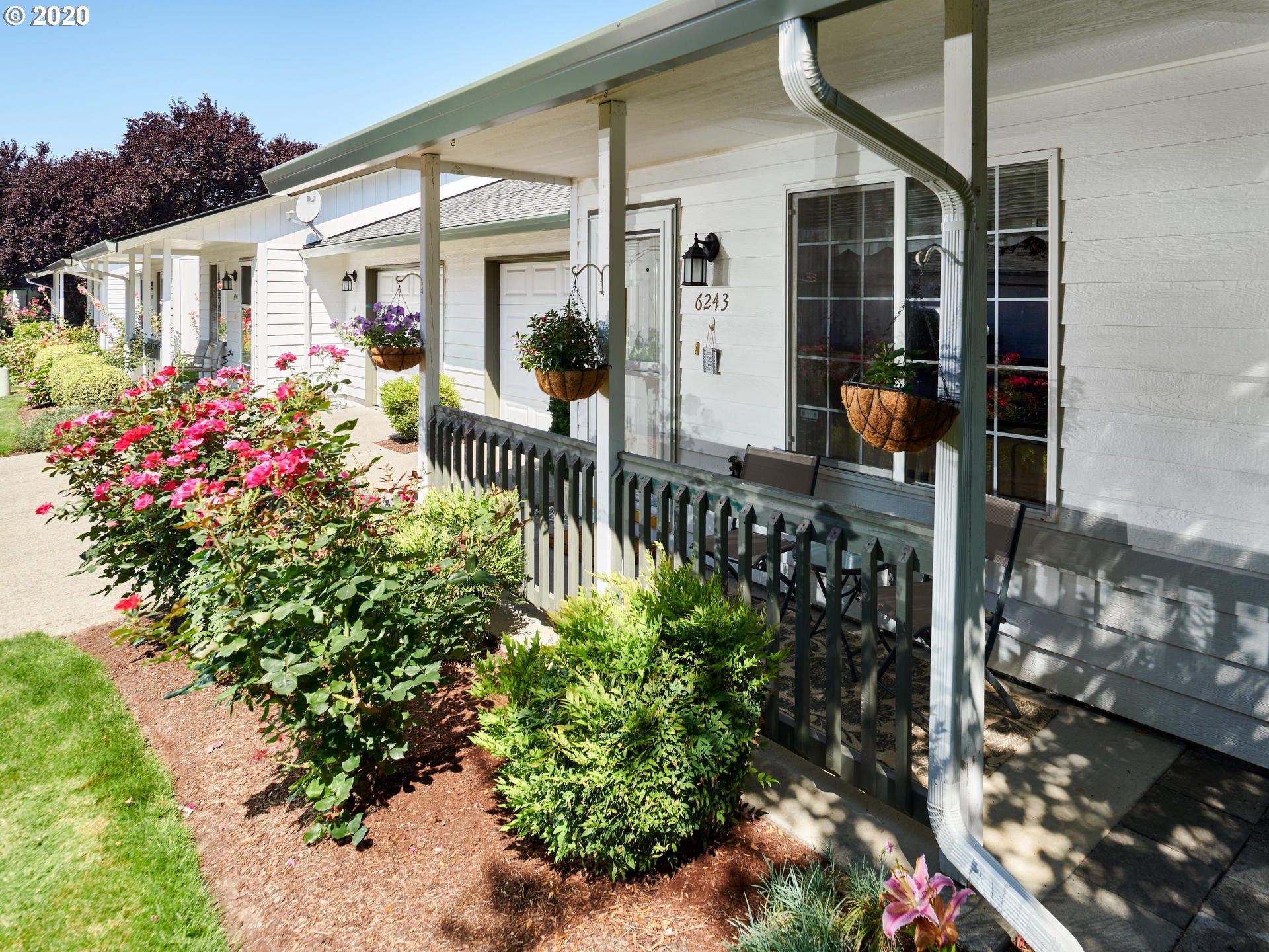 Photo #3: 20207089 Listing 