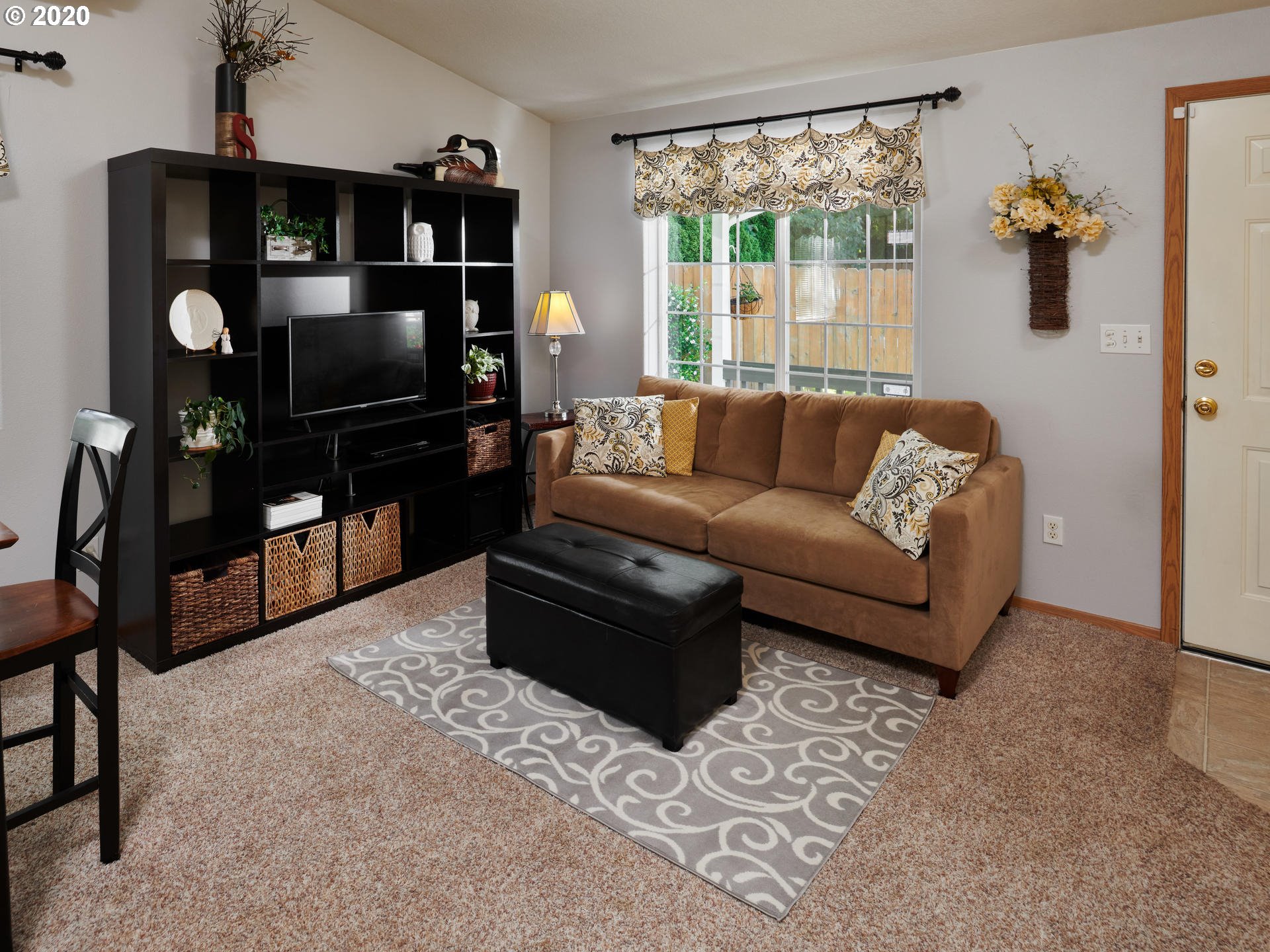 Photo #5: 20207089 Listing 