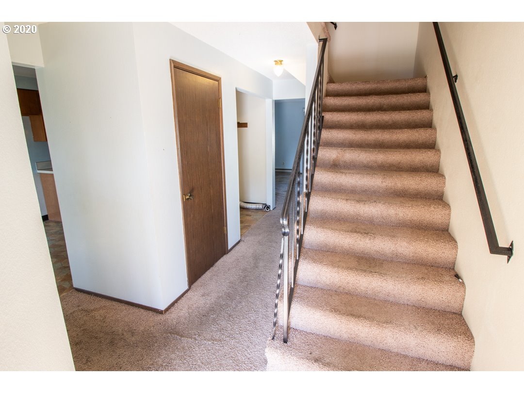 Photo #6: 20212631 Listing 