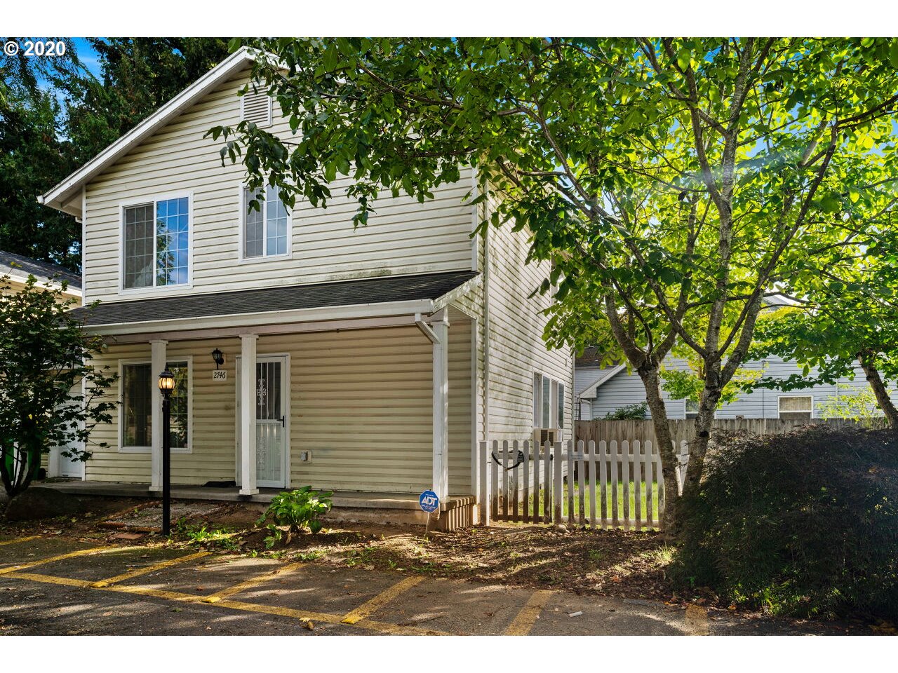Photo #2: 20215719 Listing 