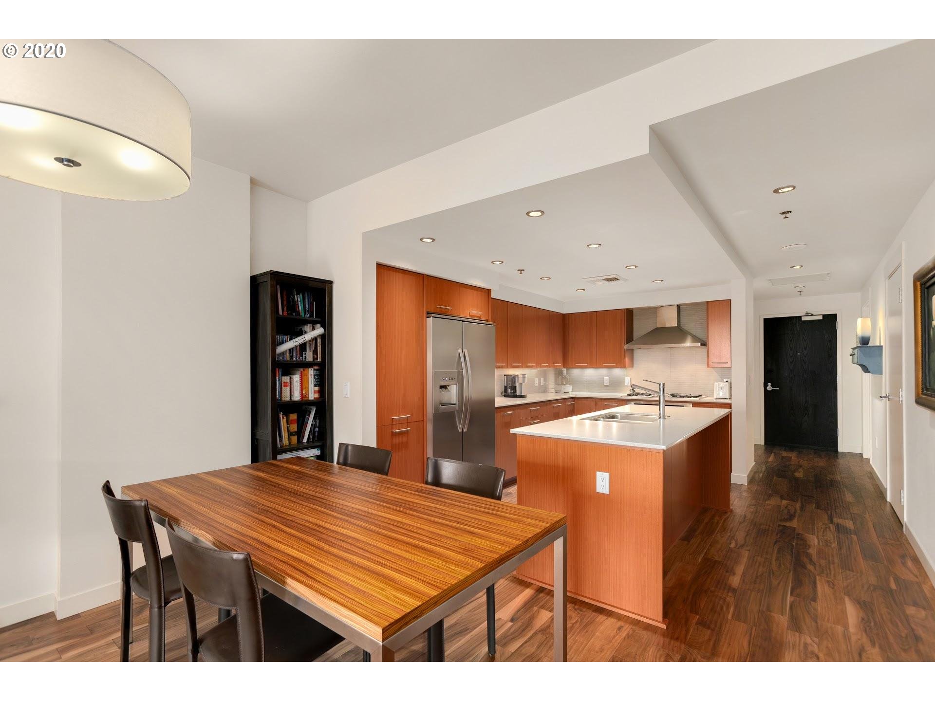 Photo #6: 20220493 Listing 