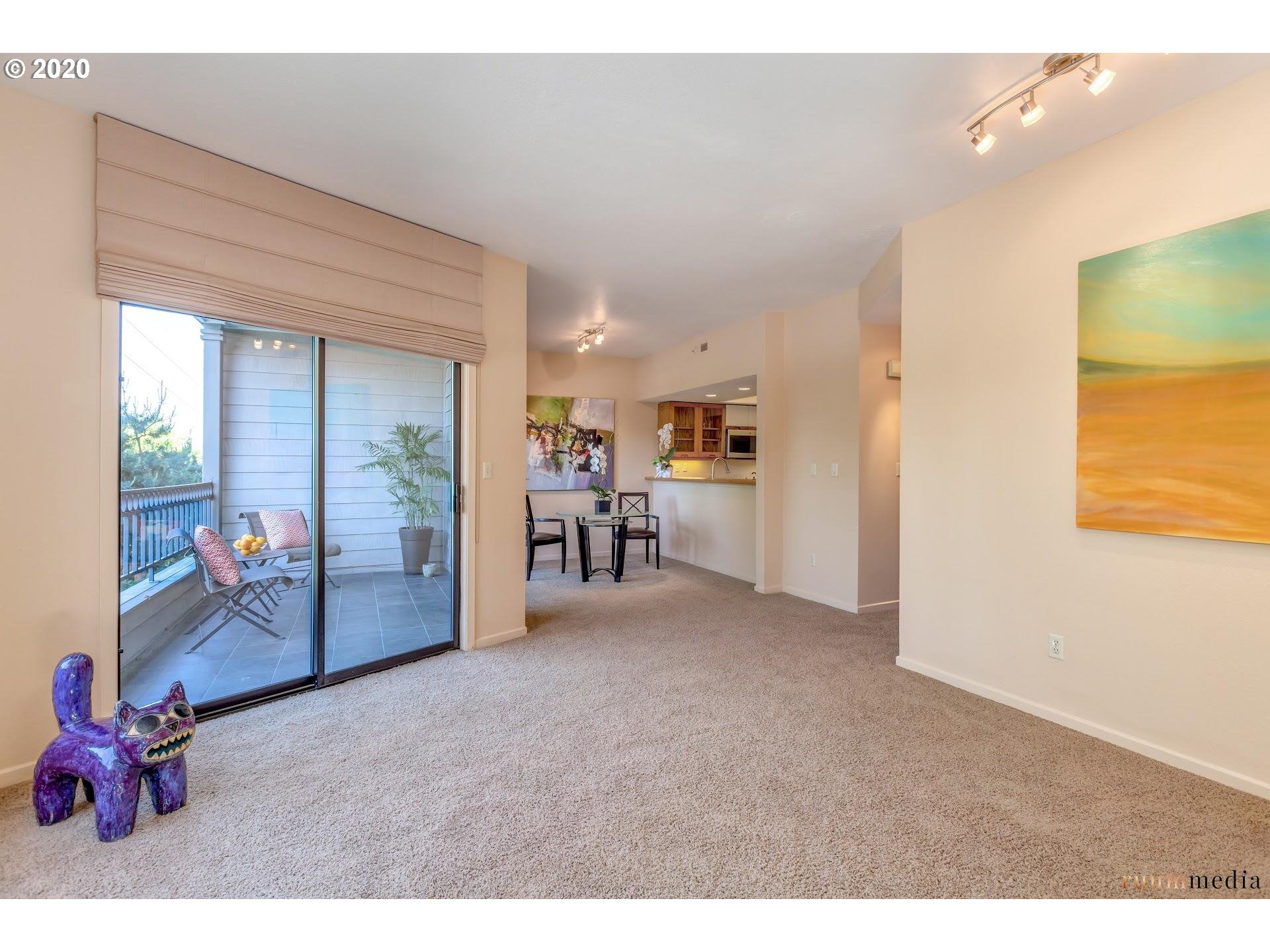 Photo #4: 20220976 Listing 