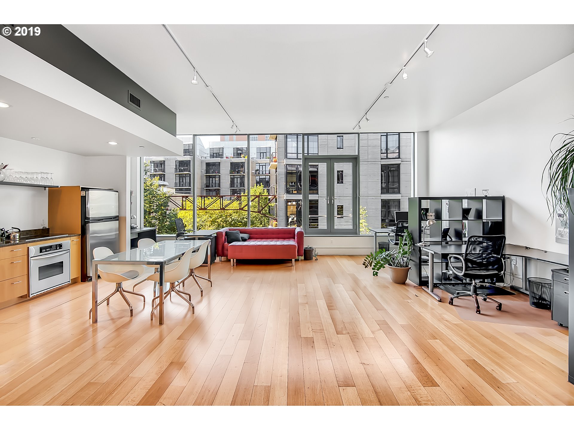 Photo #6: 20222456 Listing 