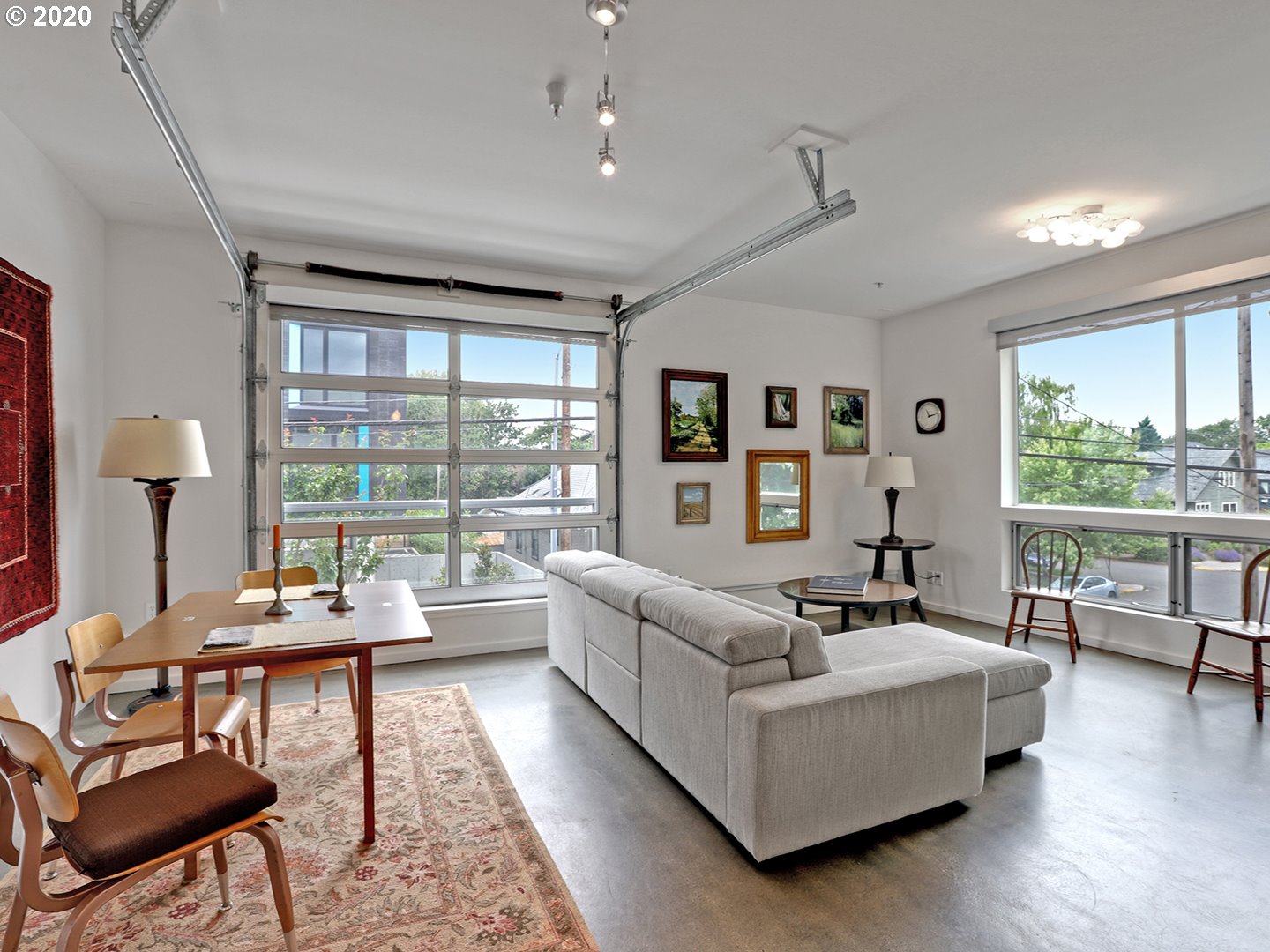 Photo #4: 20223441 Listing 