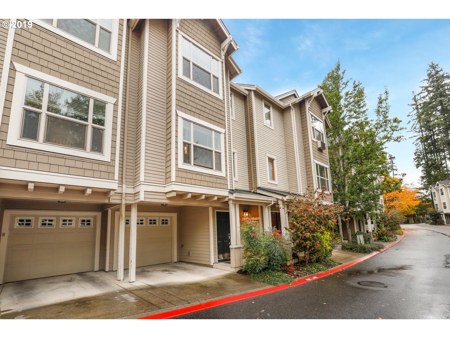 Photo #2: 20224364 Listing 