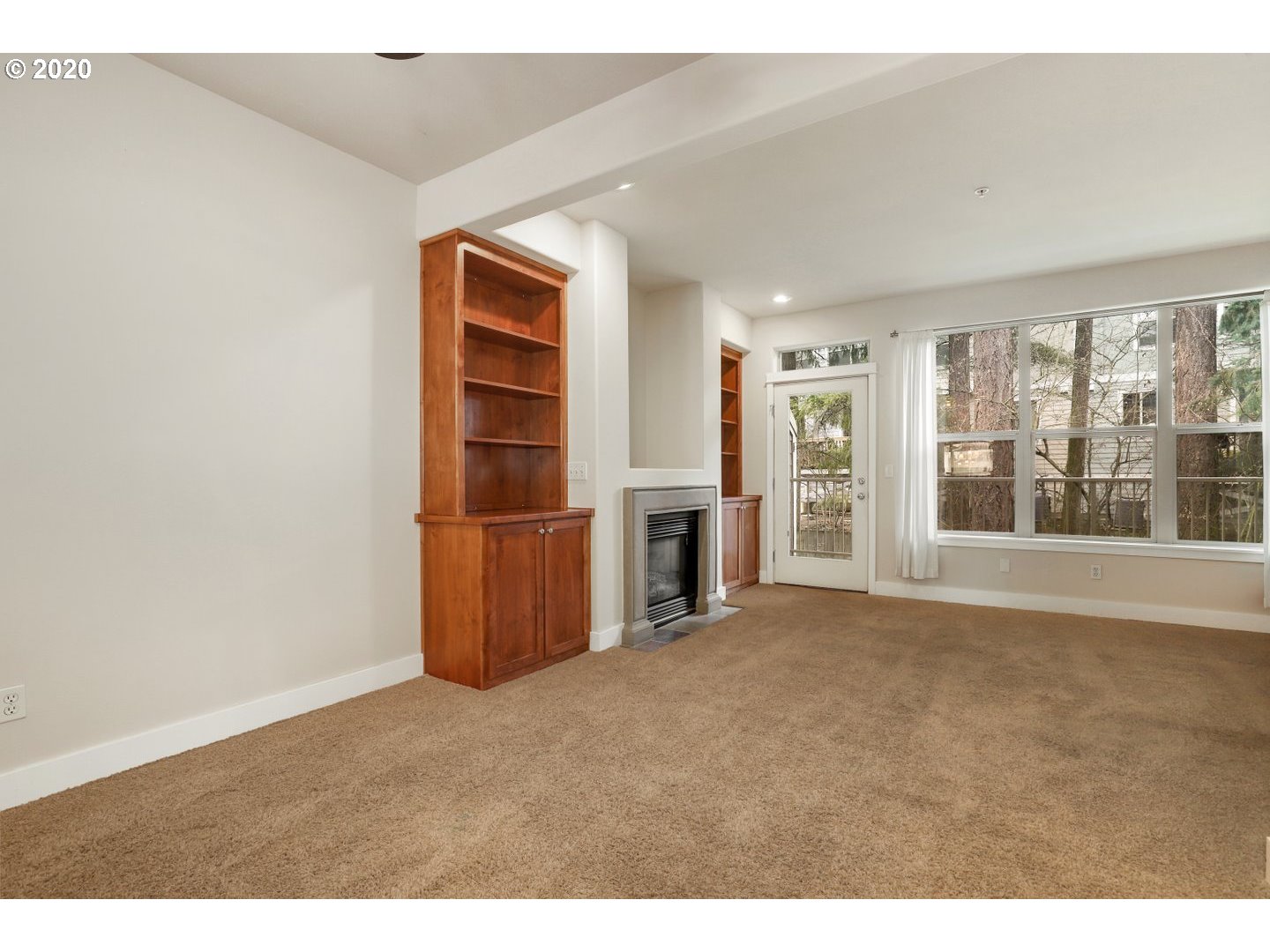 Photo #3: 20224364 Listing 