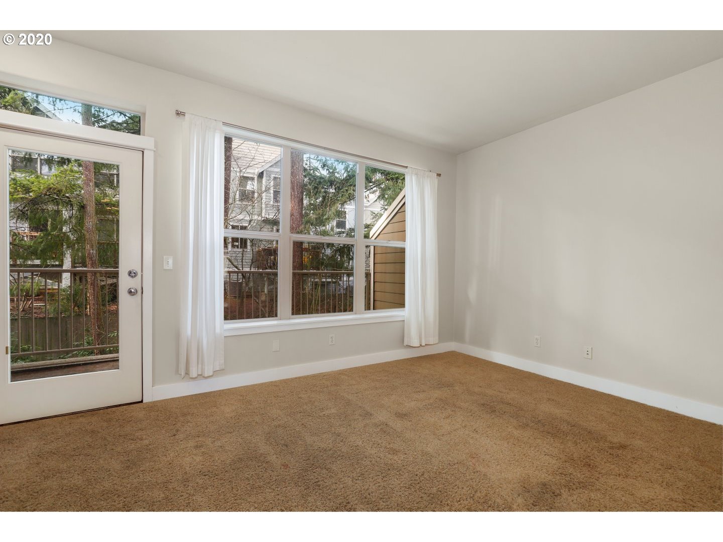 Photo #5: 20224364 Listing 