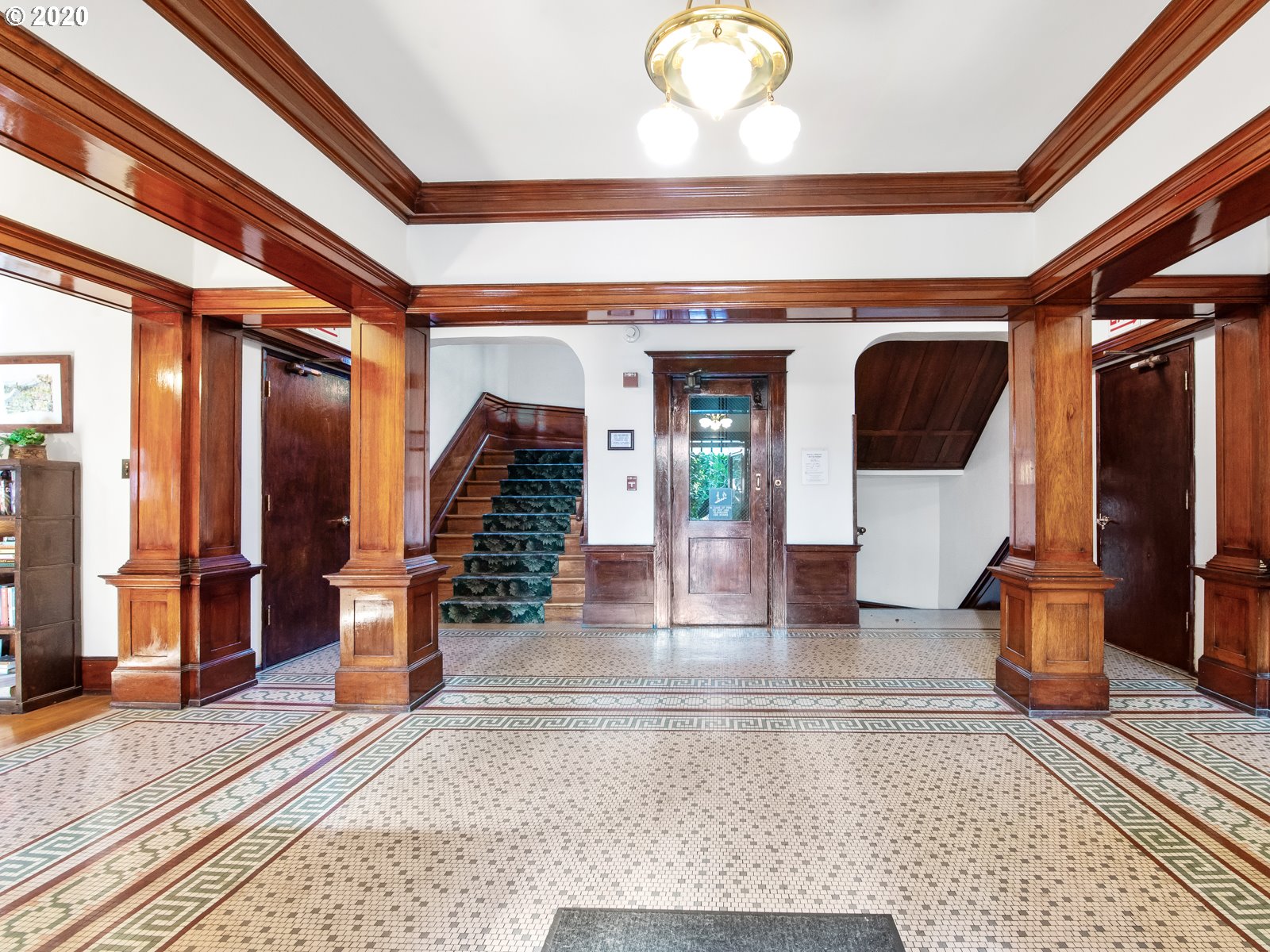 Photo #4: 20224814 Listing 