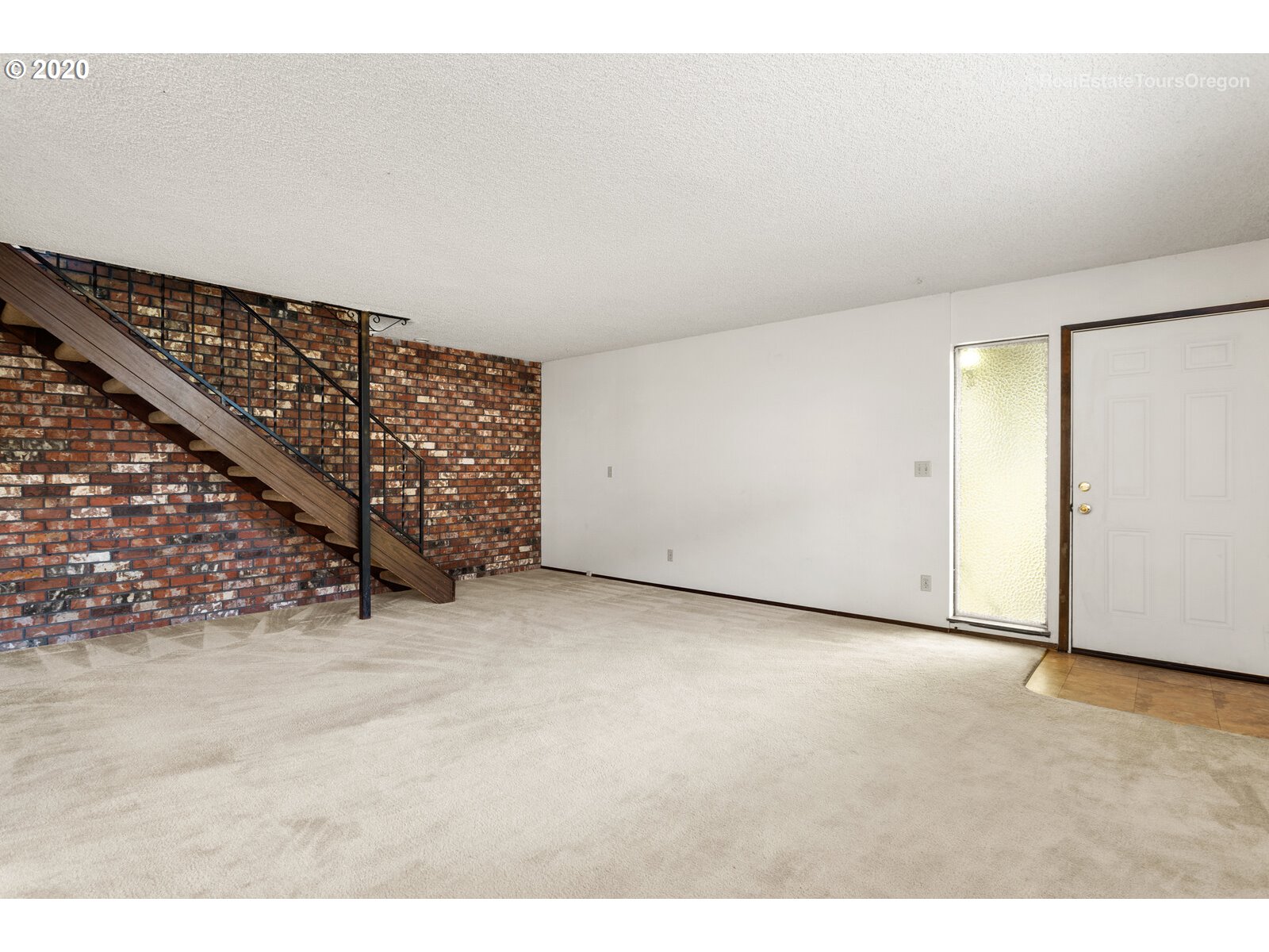 Photo #6: 20227133 Listing 
