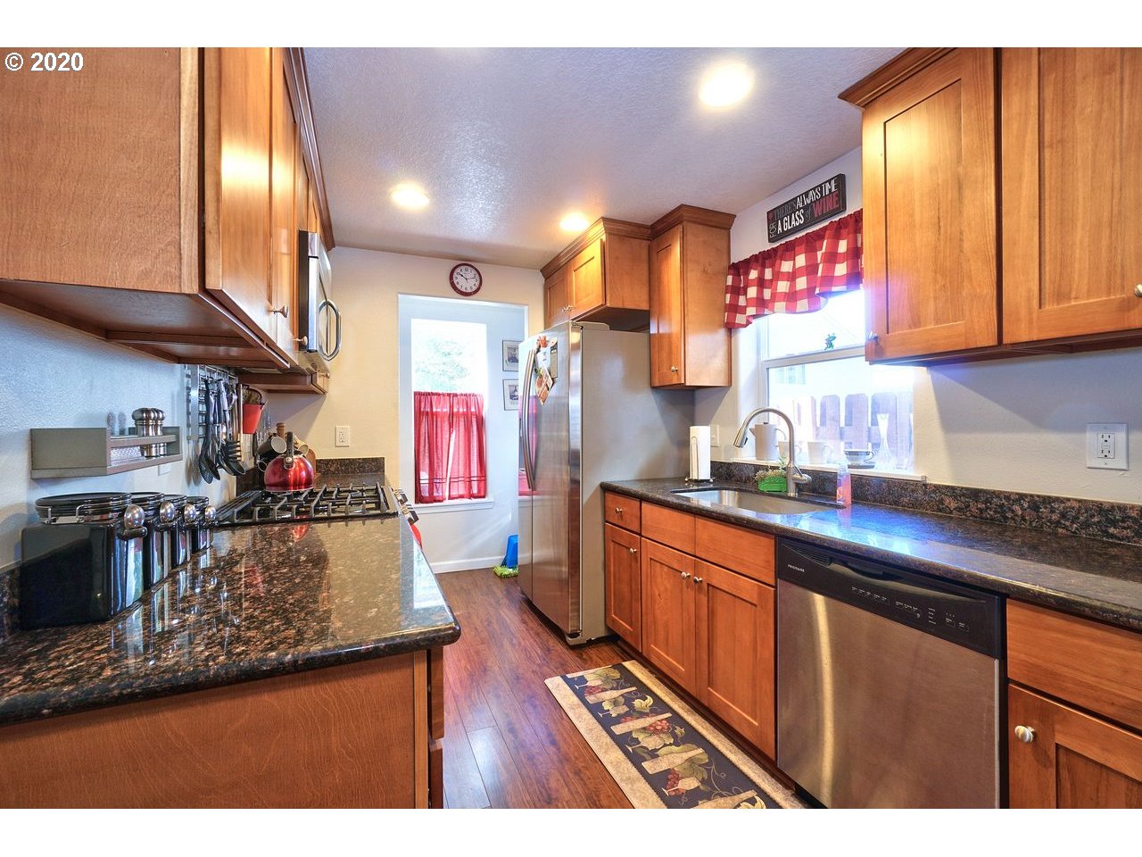 Photo #4: 20228640 Listing 