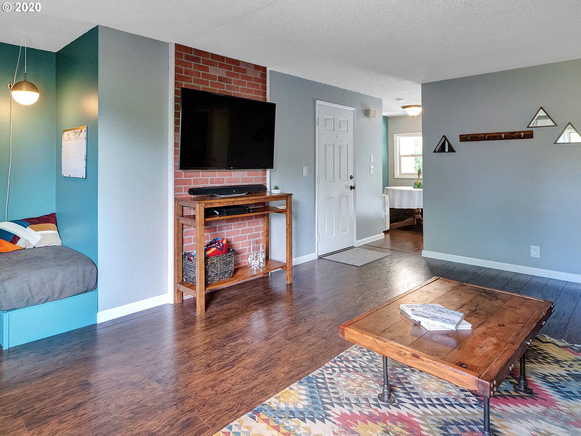 Photo #6: 20229573 Listing 