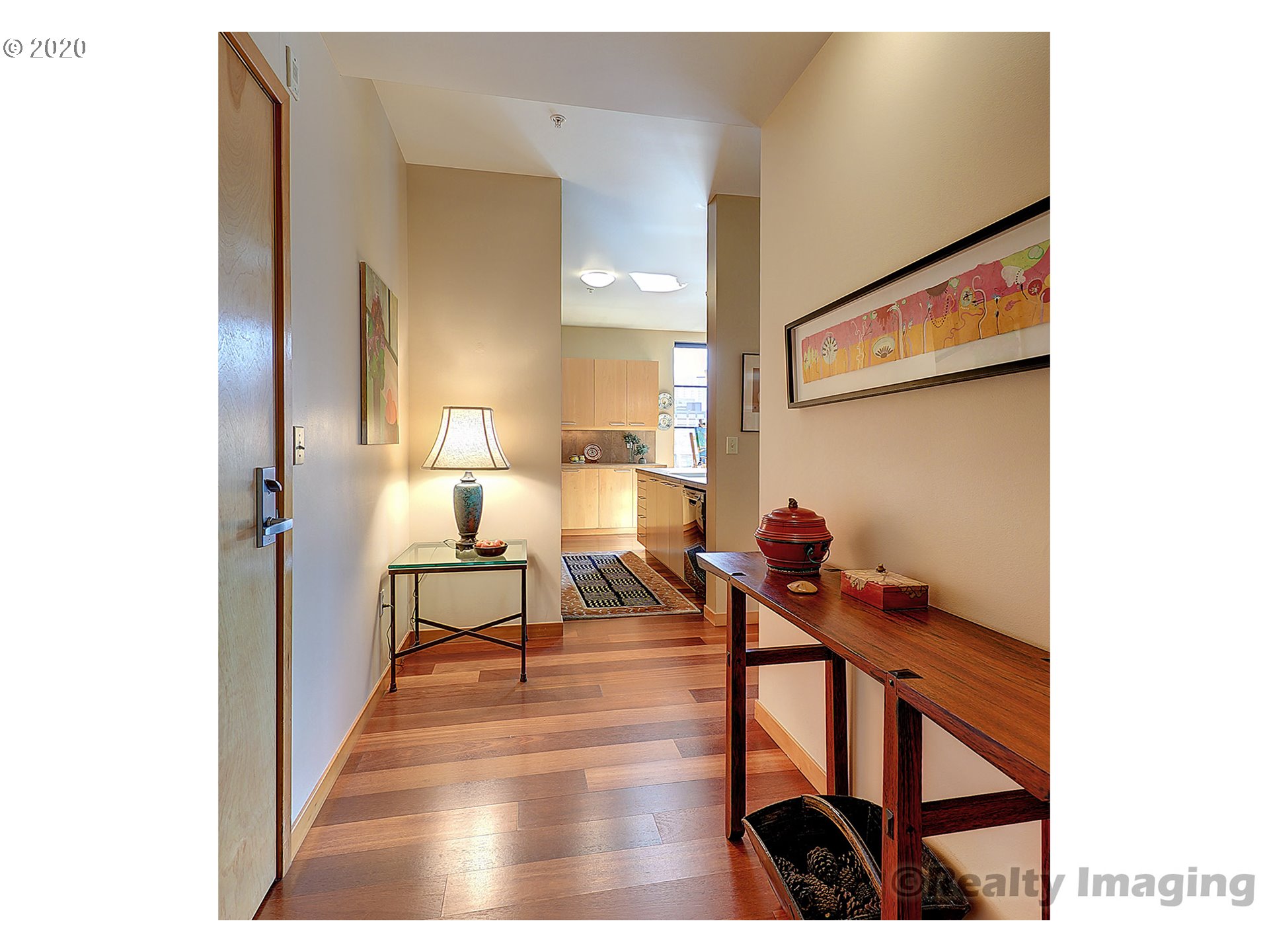Photo #2: 20232473 Listing 