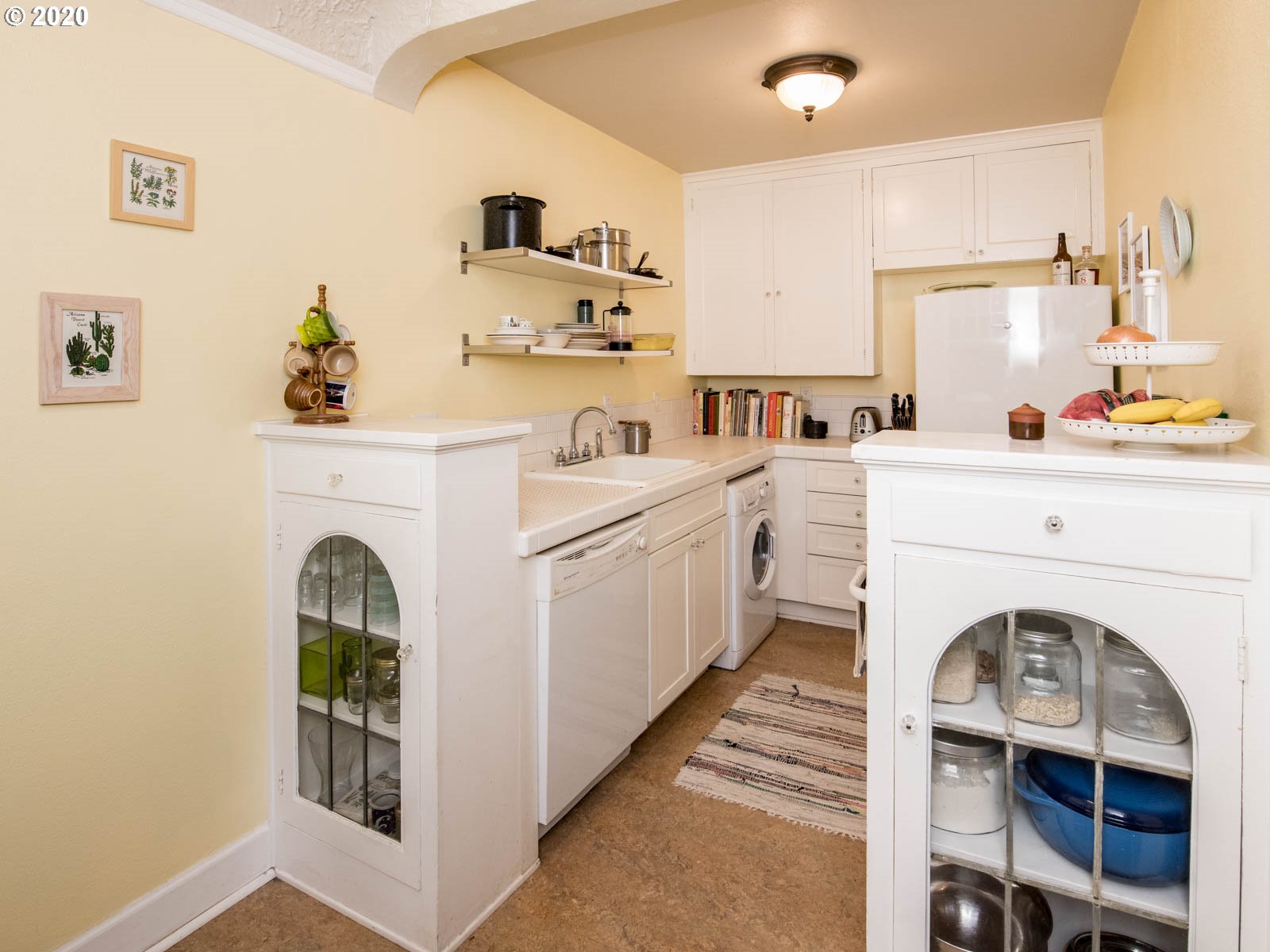 Photo #4: 20233628 Listing 