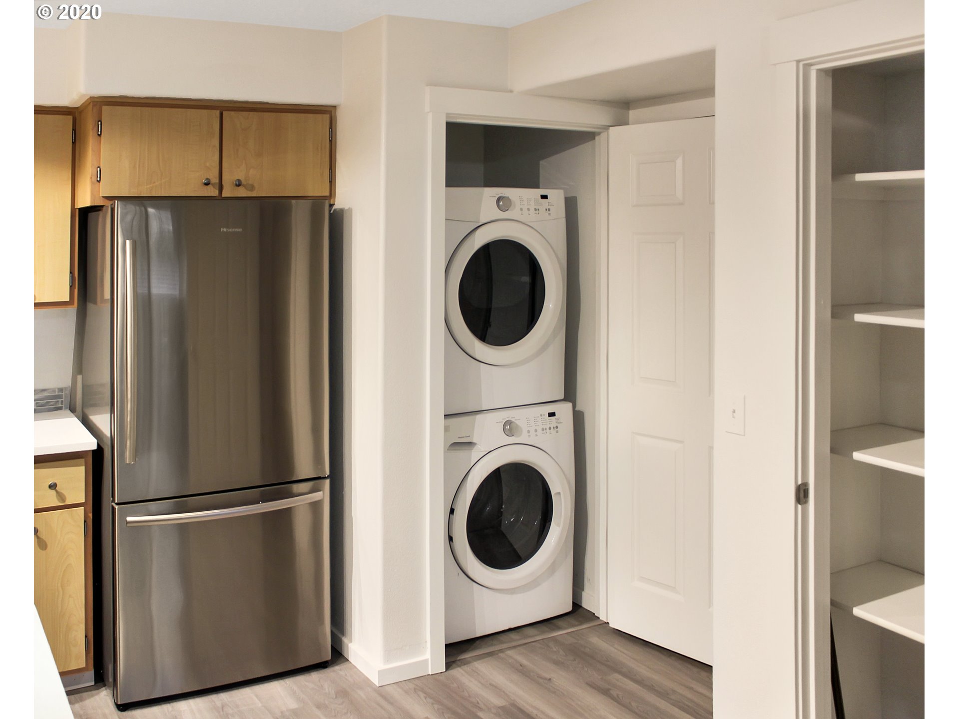 Photo #4: 20234461 Listing 