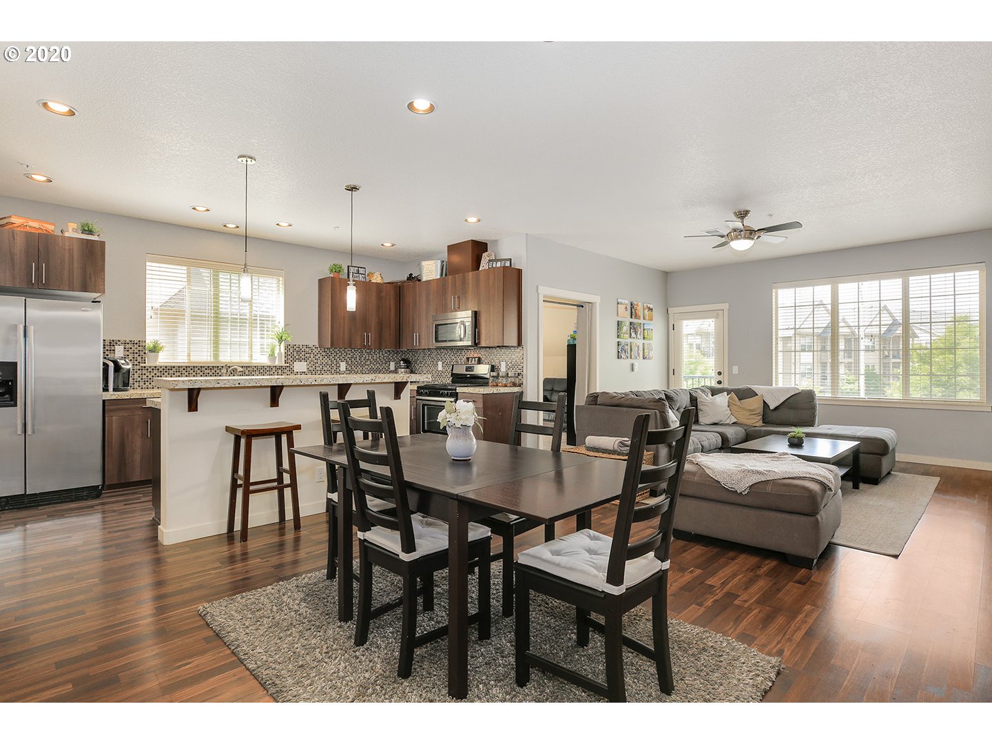 Photo #6: 20236399 Listing 