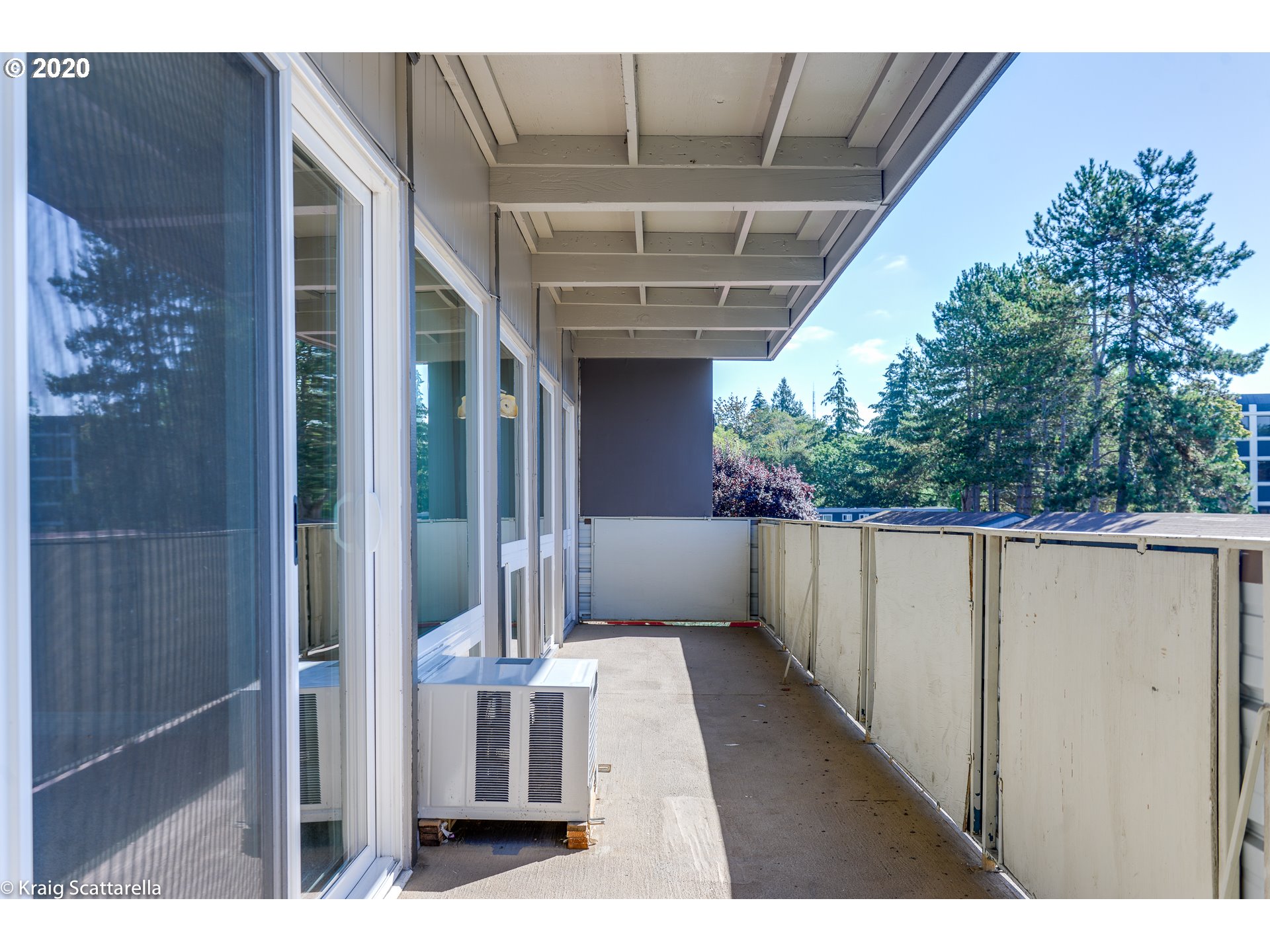 Photo #6: 20239489 Listing 