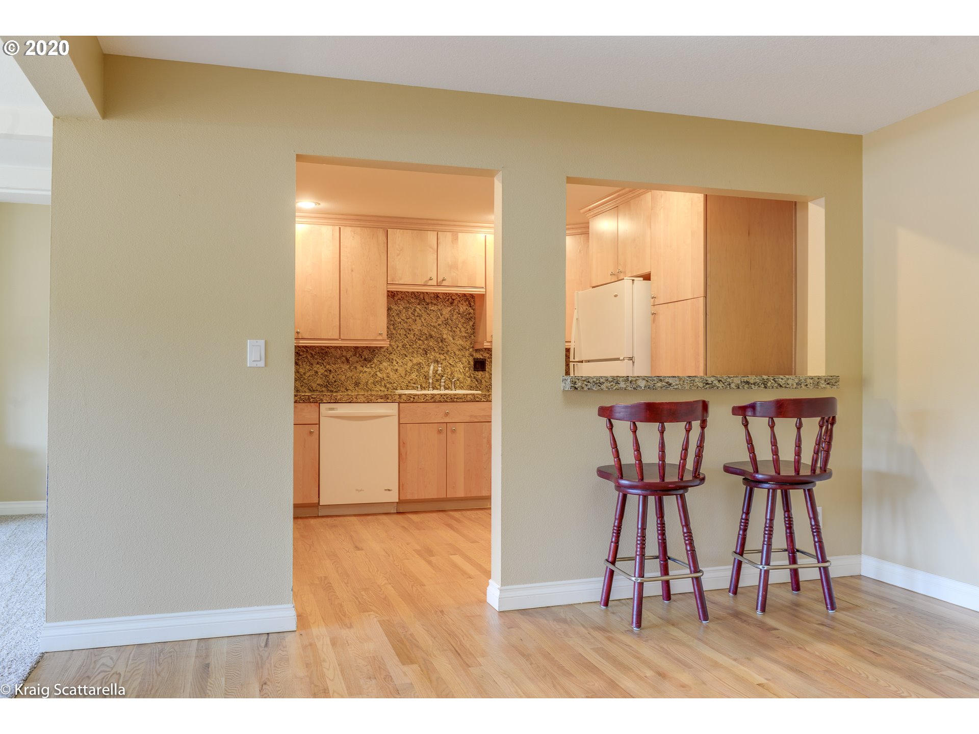Photo #4: 20239489 Listing 