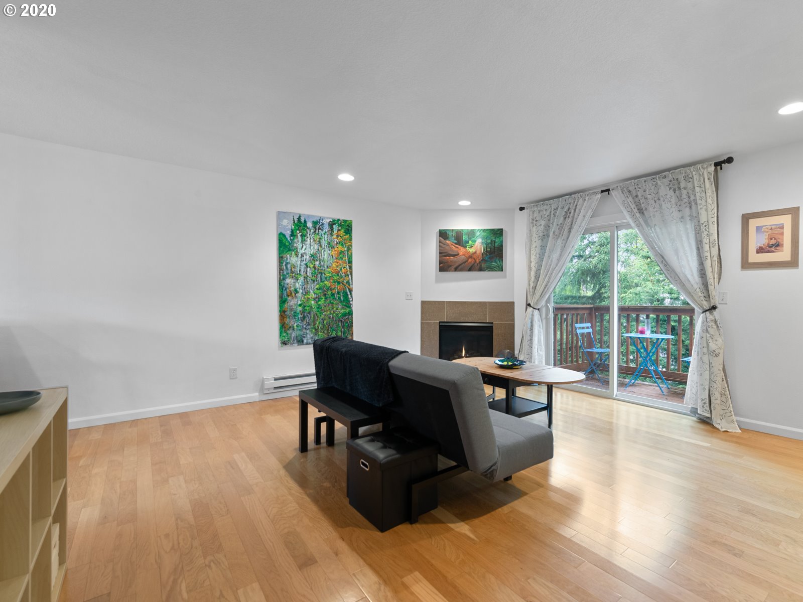 Photo #5: 20252353 Listing 