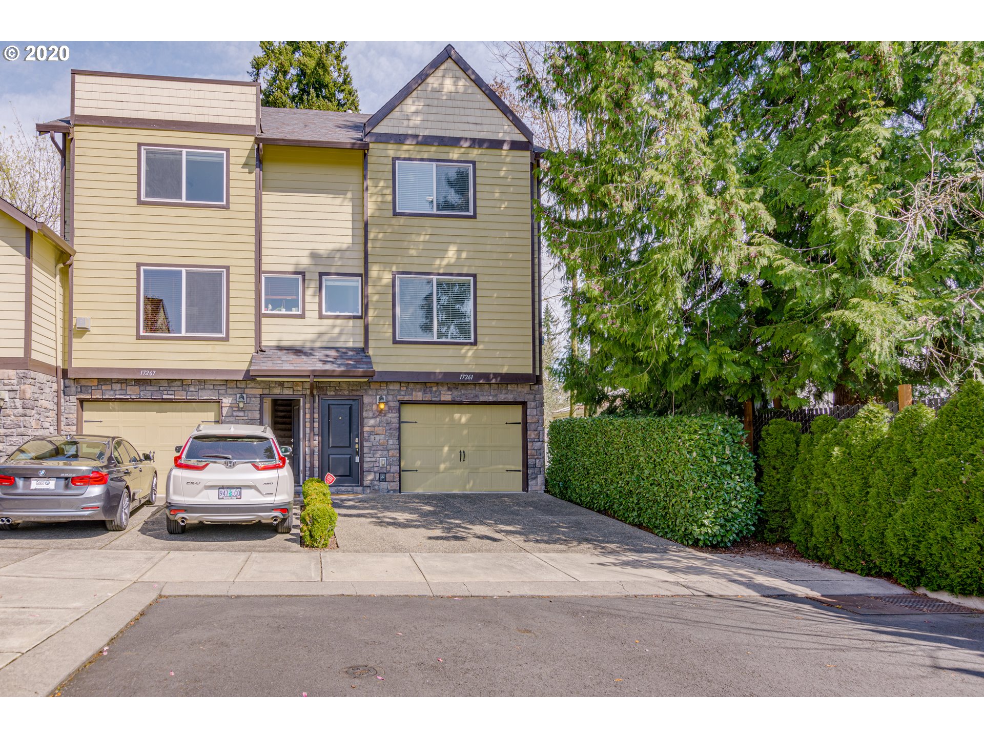 MLS: 20253787 Condo For Sale