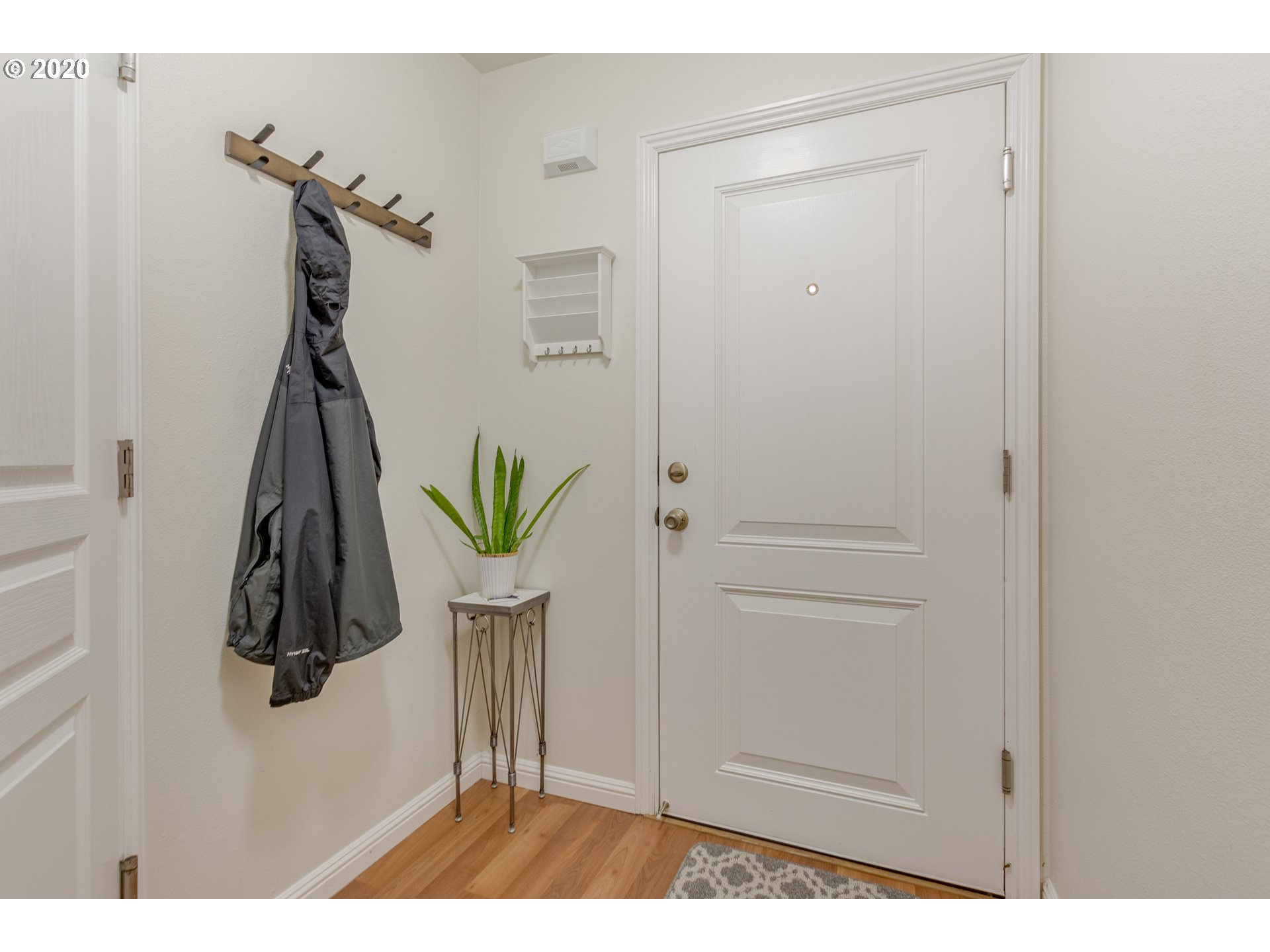 Photo #3: 20253787 Listing 