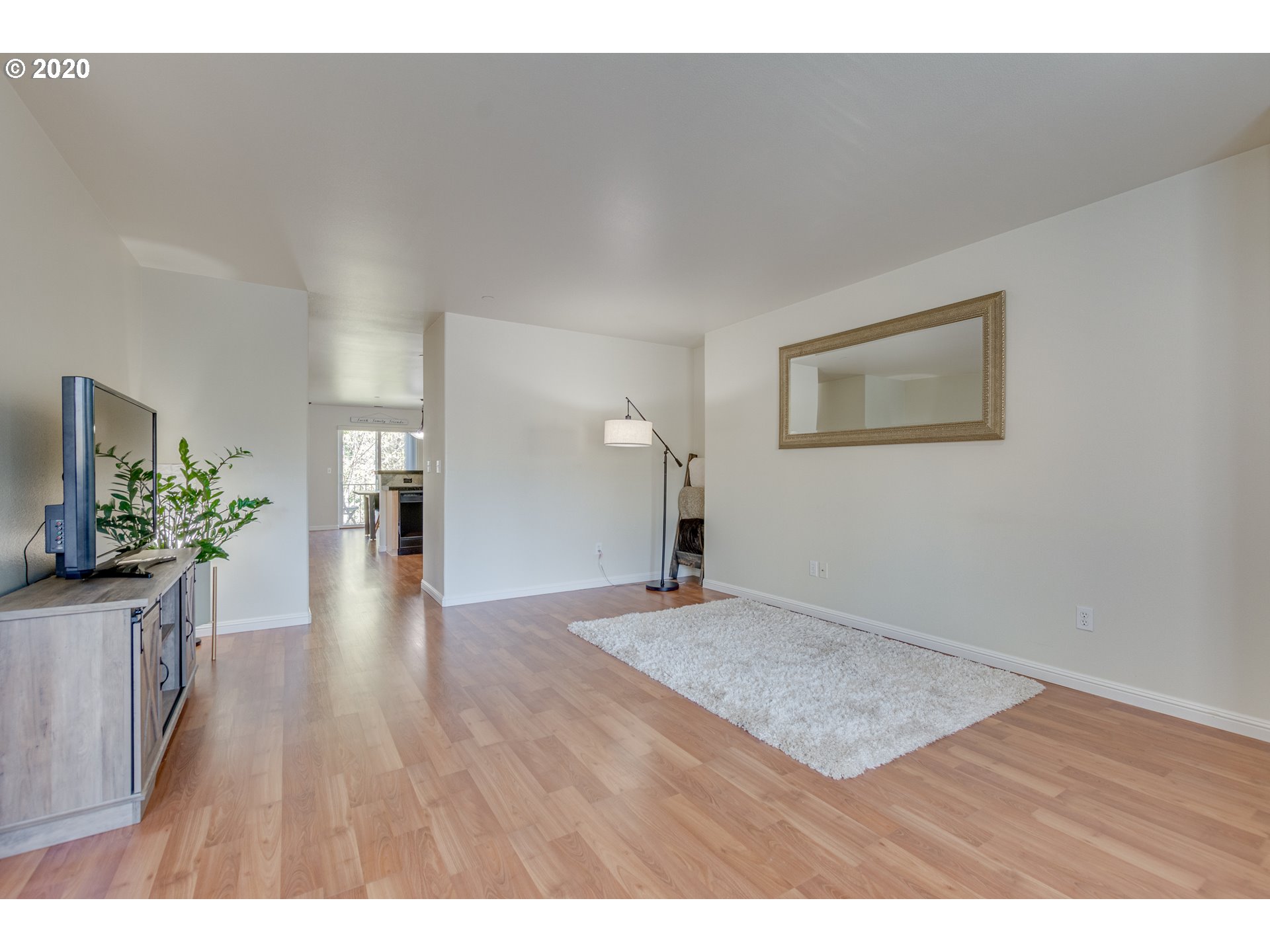Photo #6: 20253787 Listing 