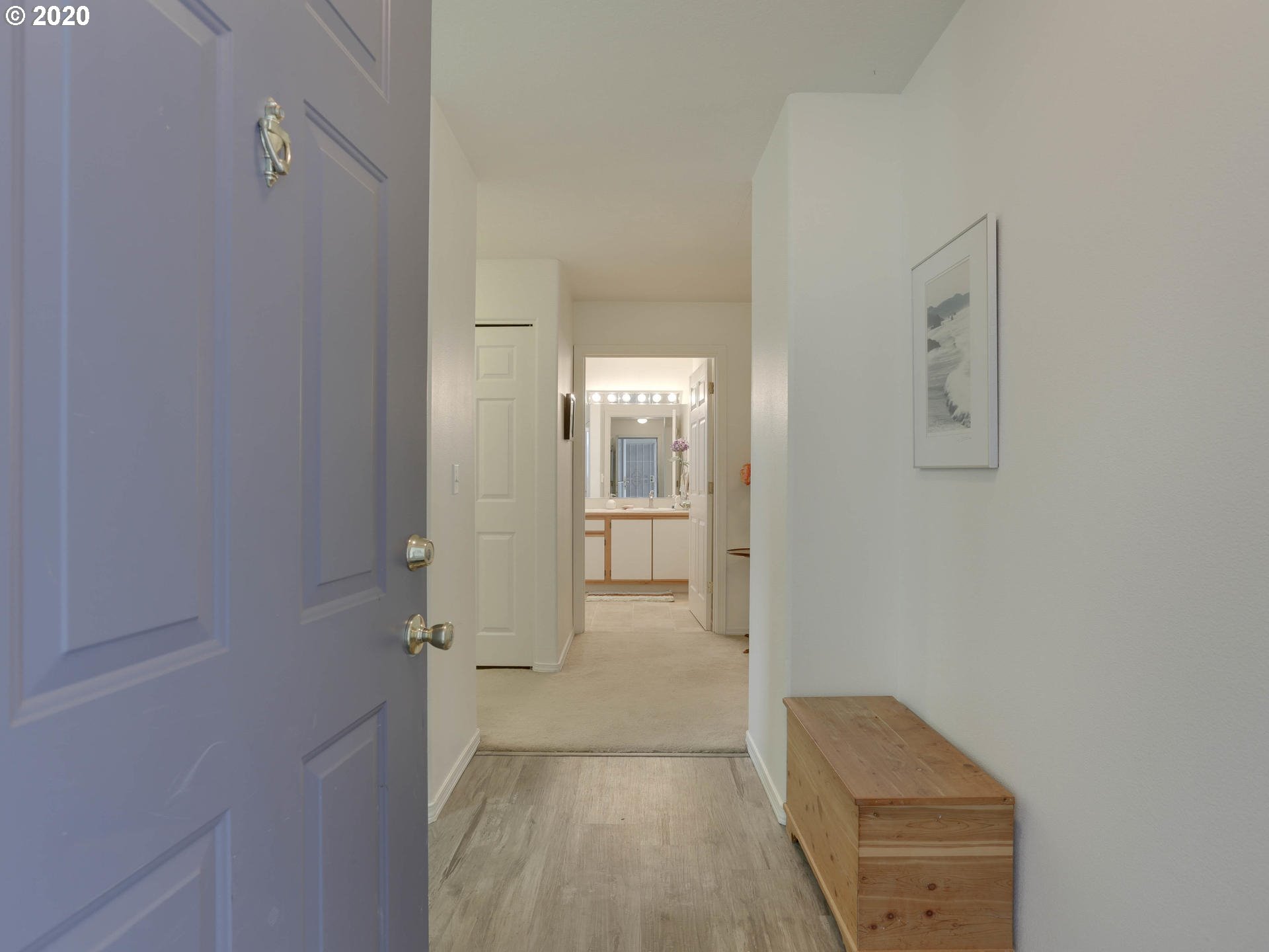 Photo #3: 20260638 Listing 