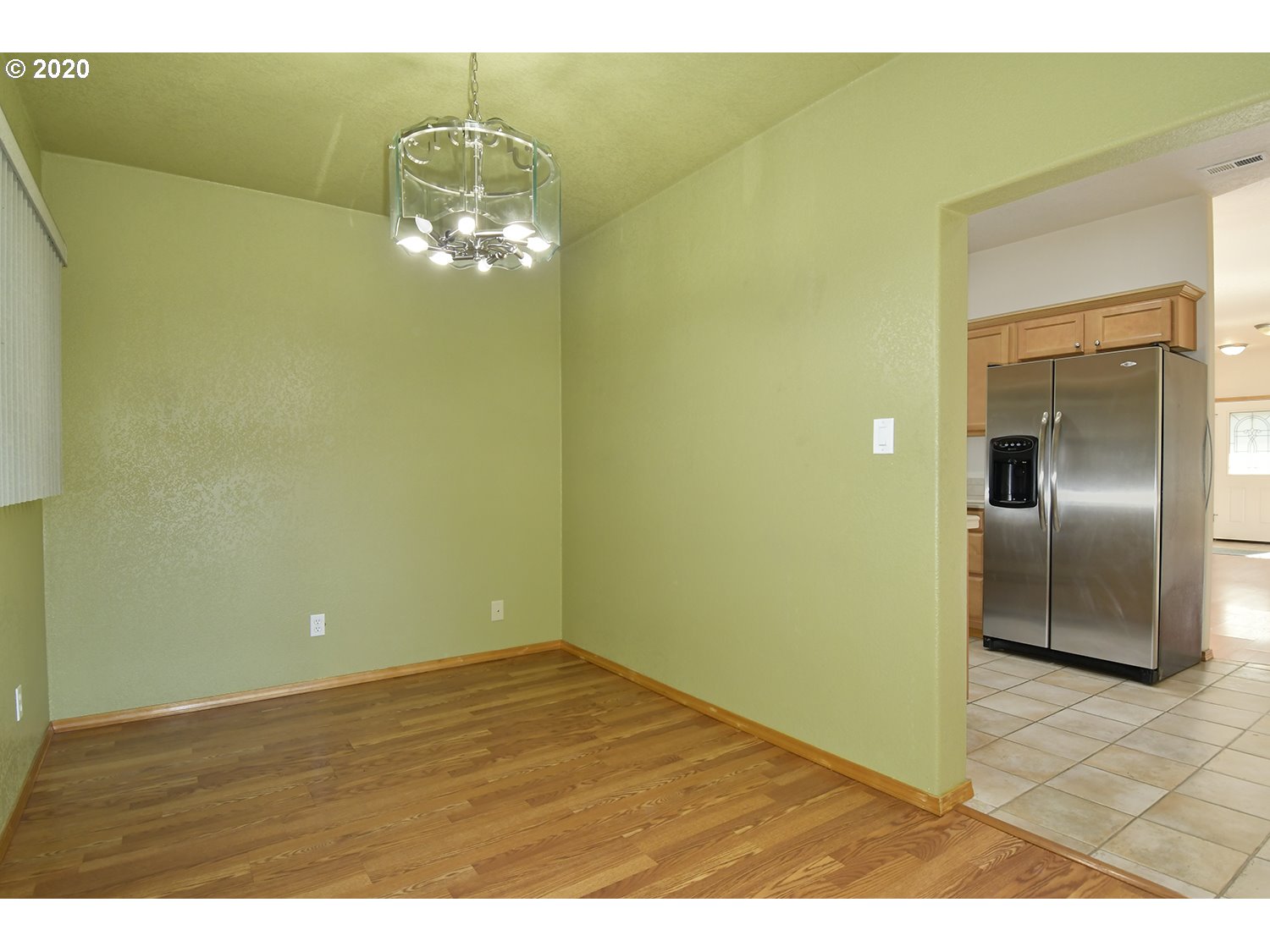 Photo #6: 20262523 Listing 