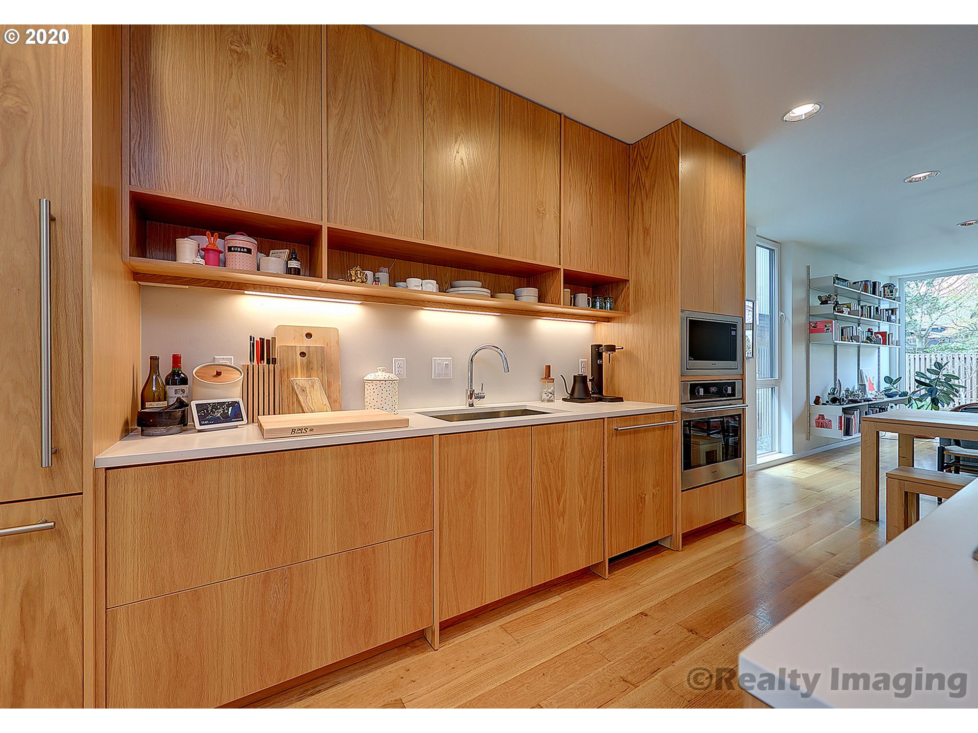 Photo #4: 20263287 Listing 
