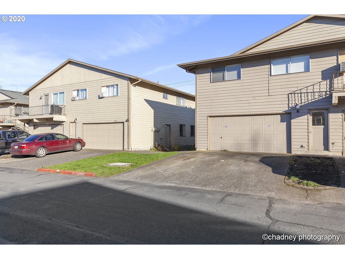 Photo #2: 20265108 Listing 
