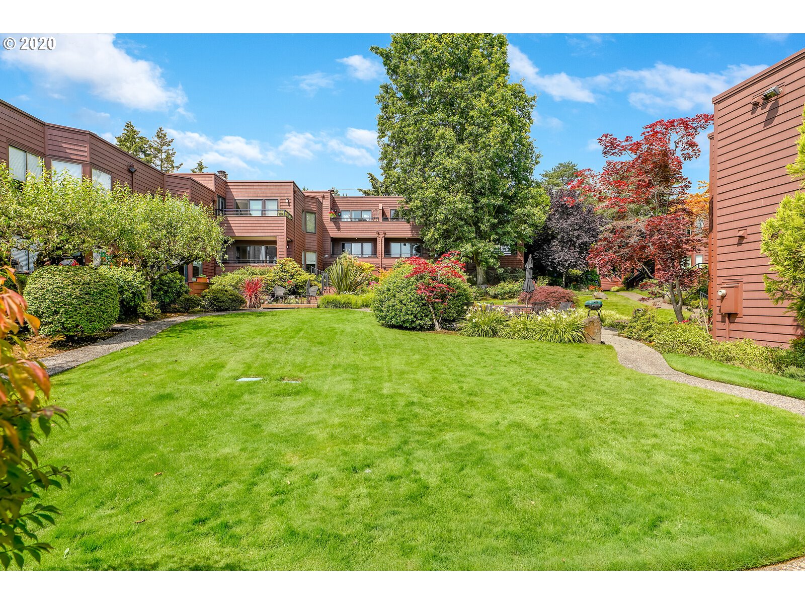 Photo #4: 20266875 Listing 