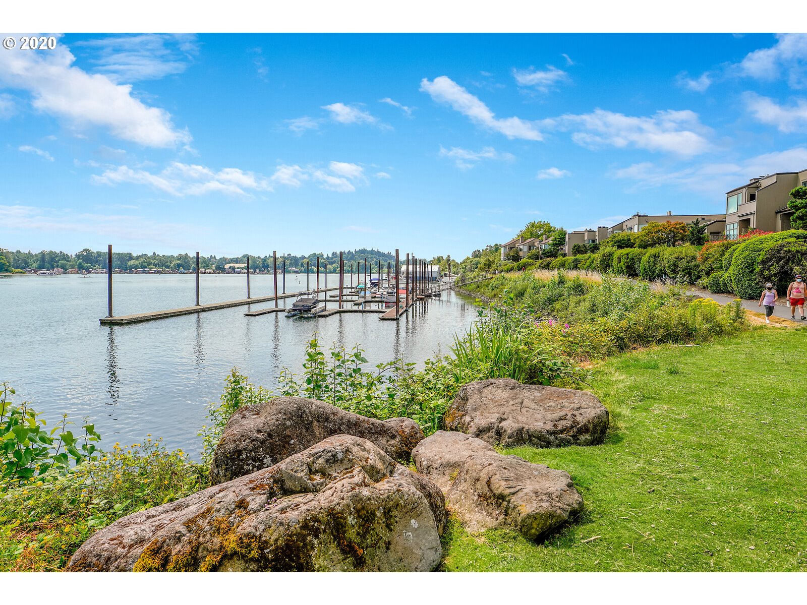 Photo #6: 20266875 Listing 