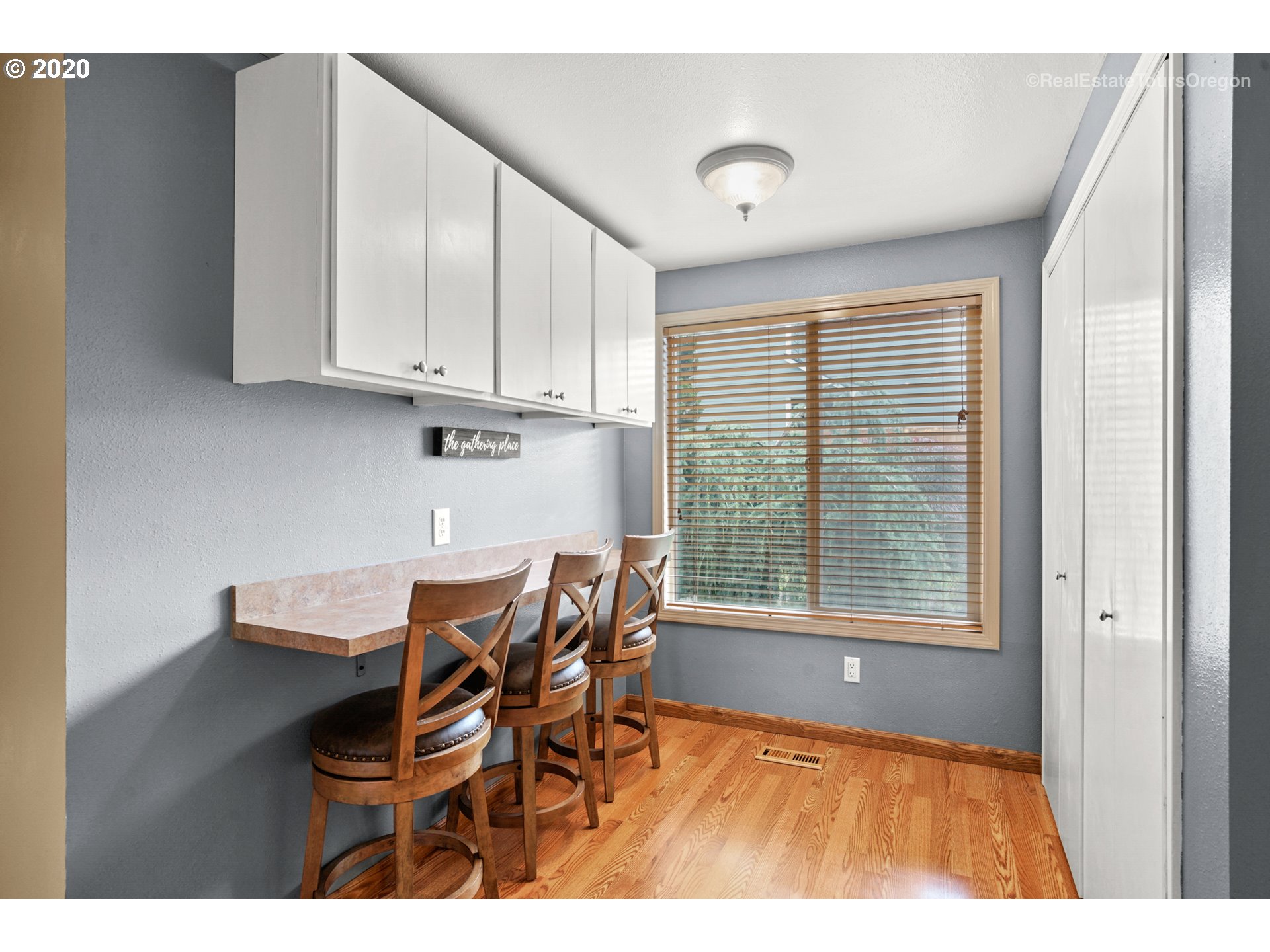 Photo #6: 20270346 Listing 