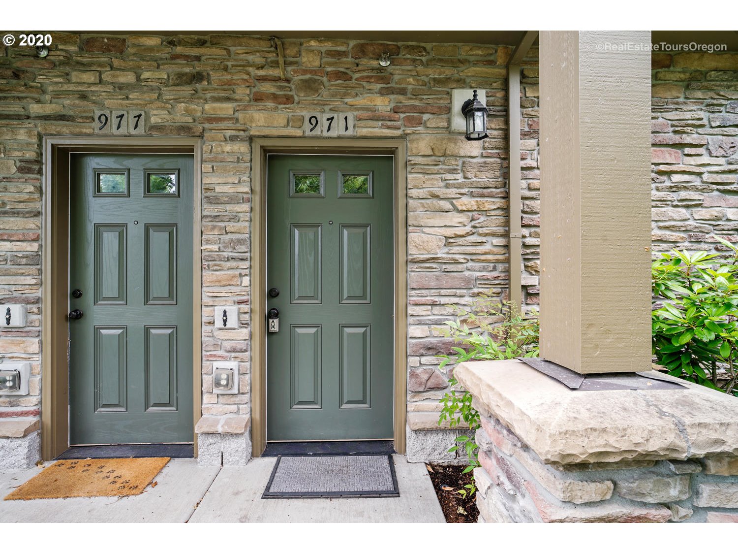 Photo #6: 20276258 Listing 