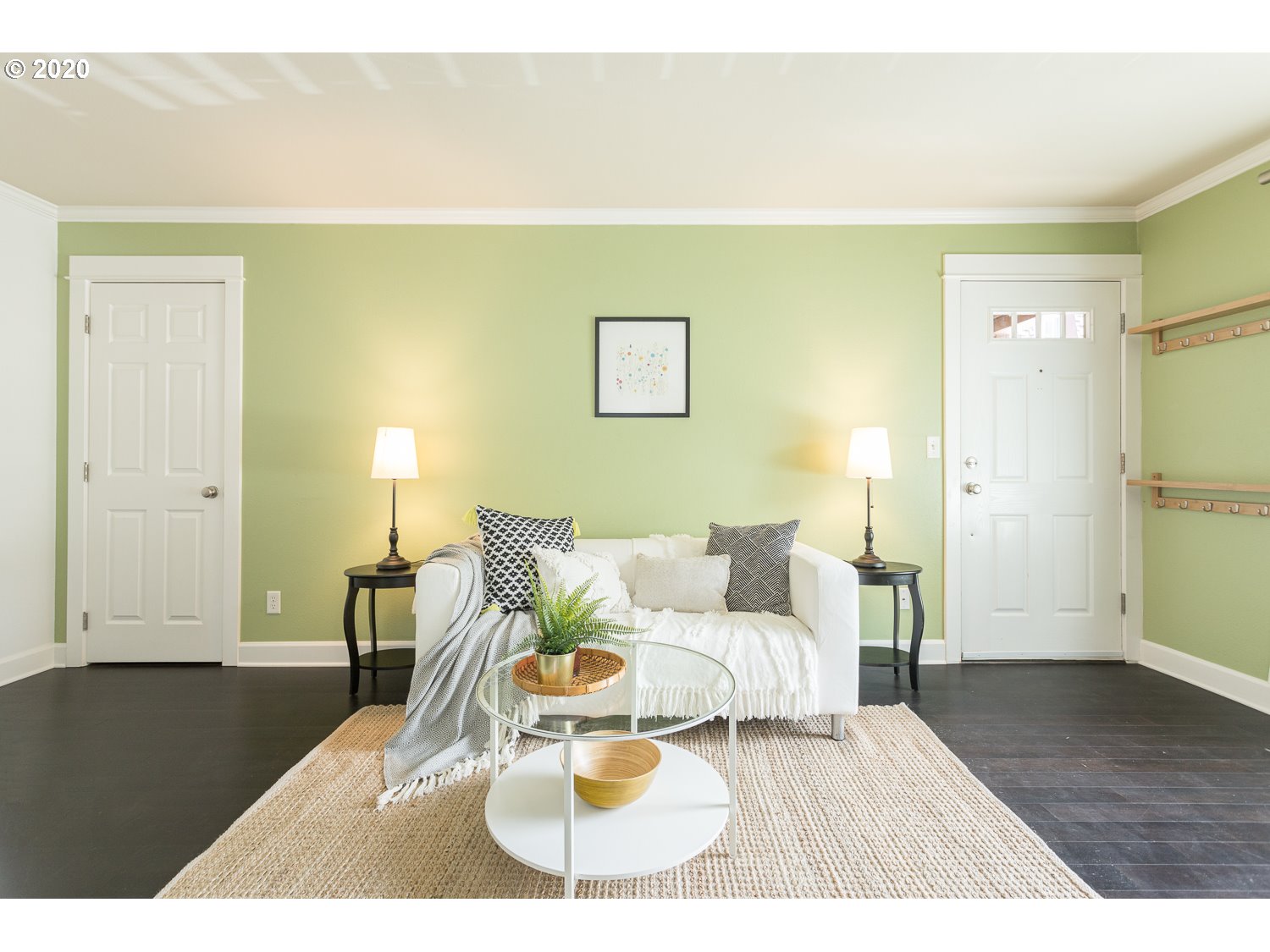 Photo #3: 20276433 Listing 