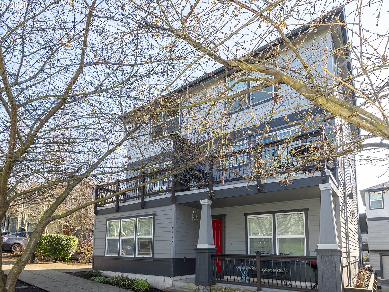 Photo #3: 20276916 Listing 