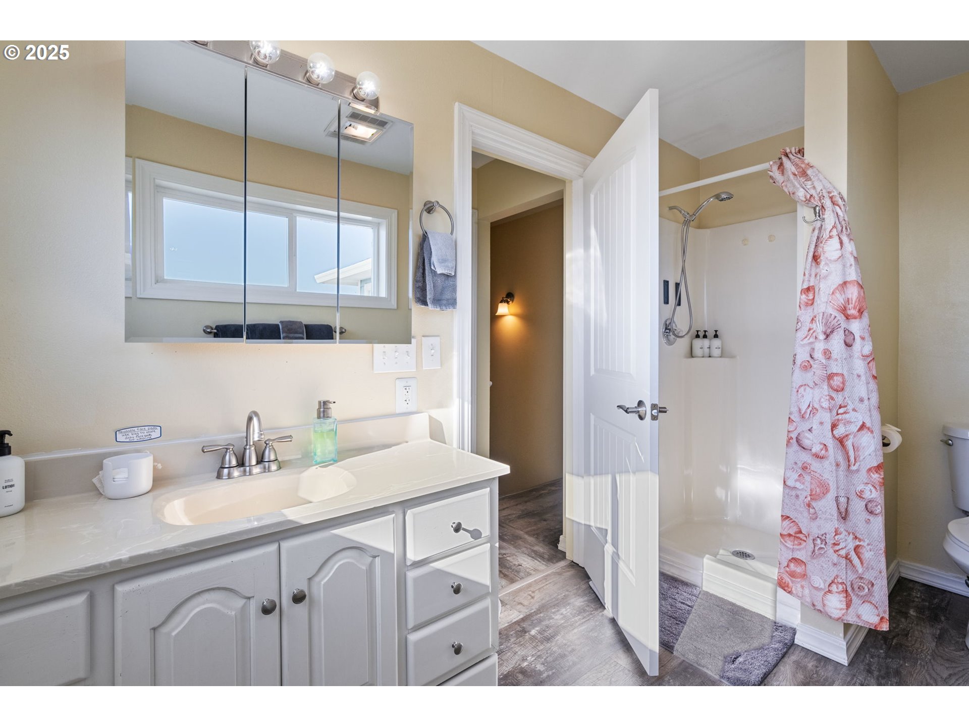 259 S PACIFIC ST, Rockaway Beach, OR, 97136