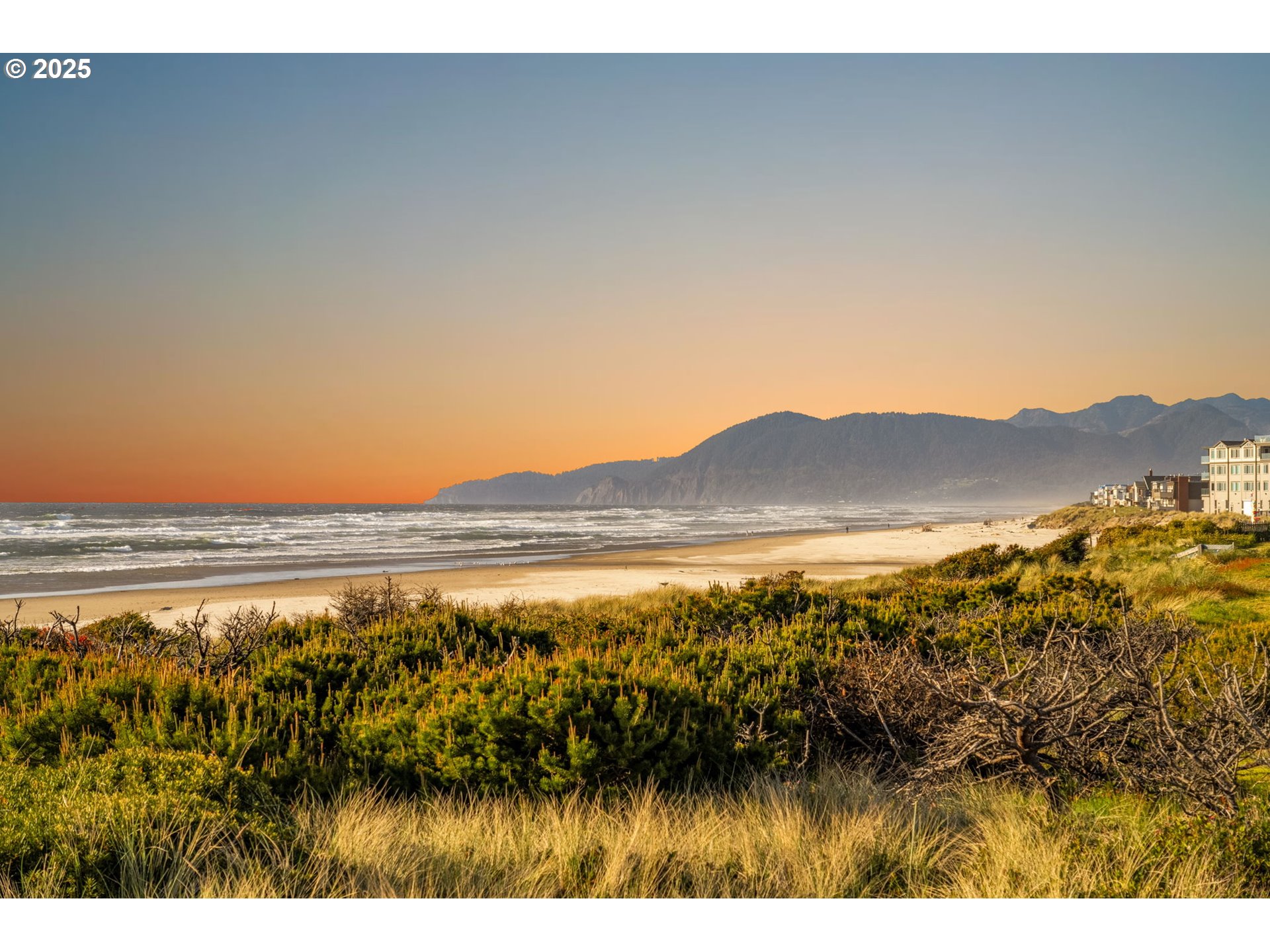 259 S PACIFIC ST, Rockaway Beach, OR, 97136