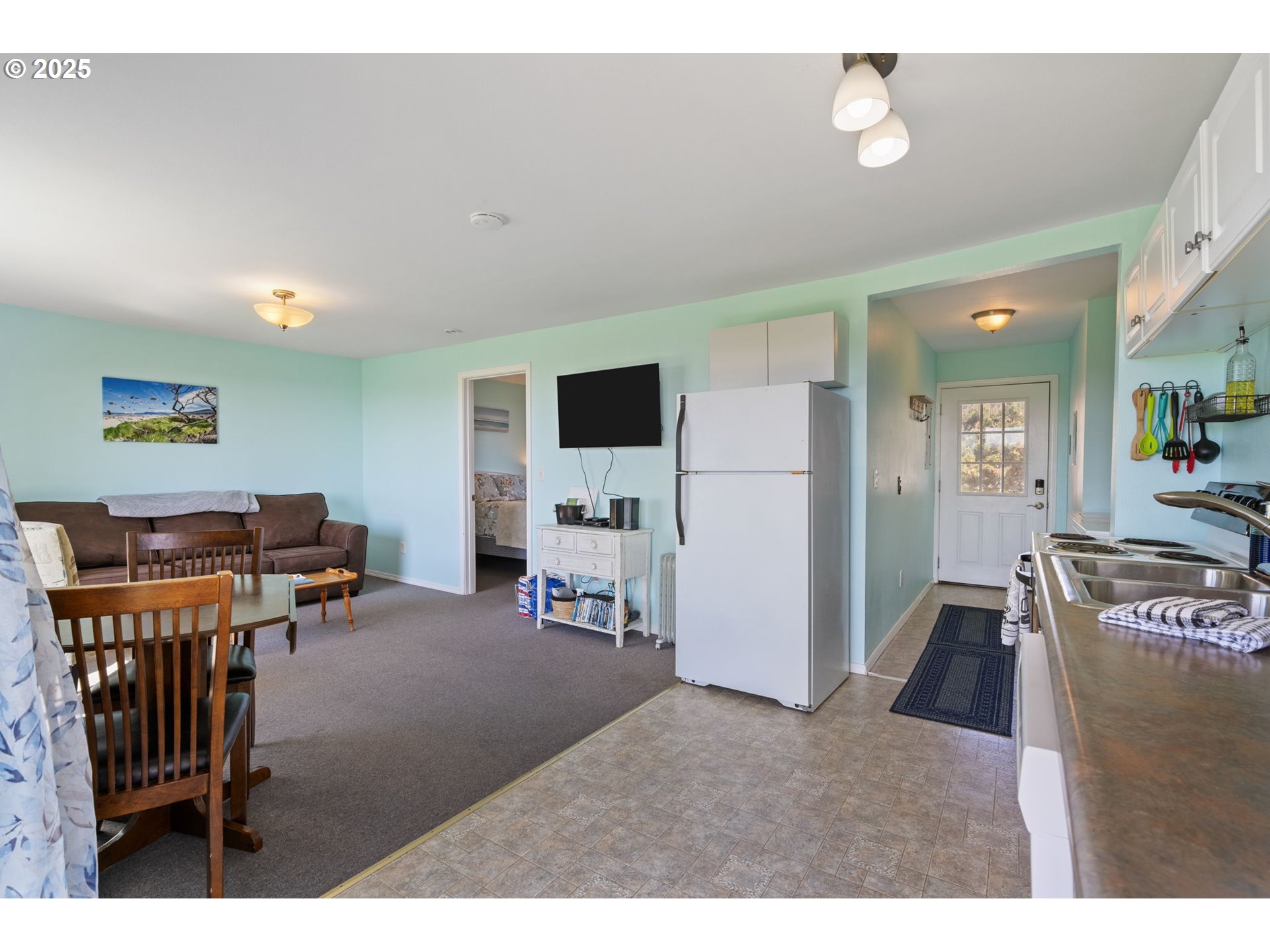 259 S PACIFIC ST, Rockaway Beach, OR, 97136