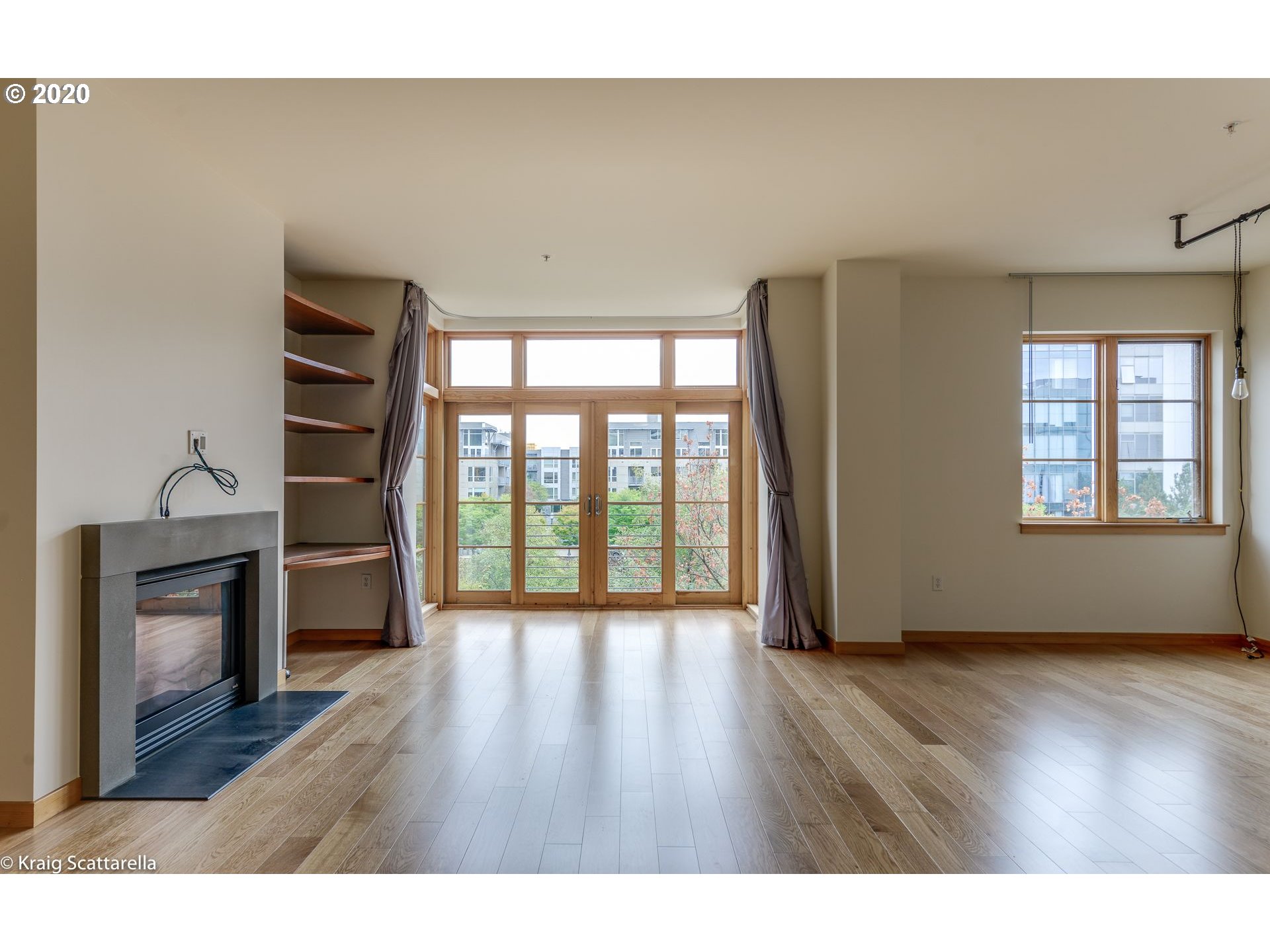 Photo #3: 20279459 Listing 