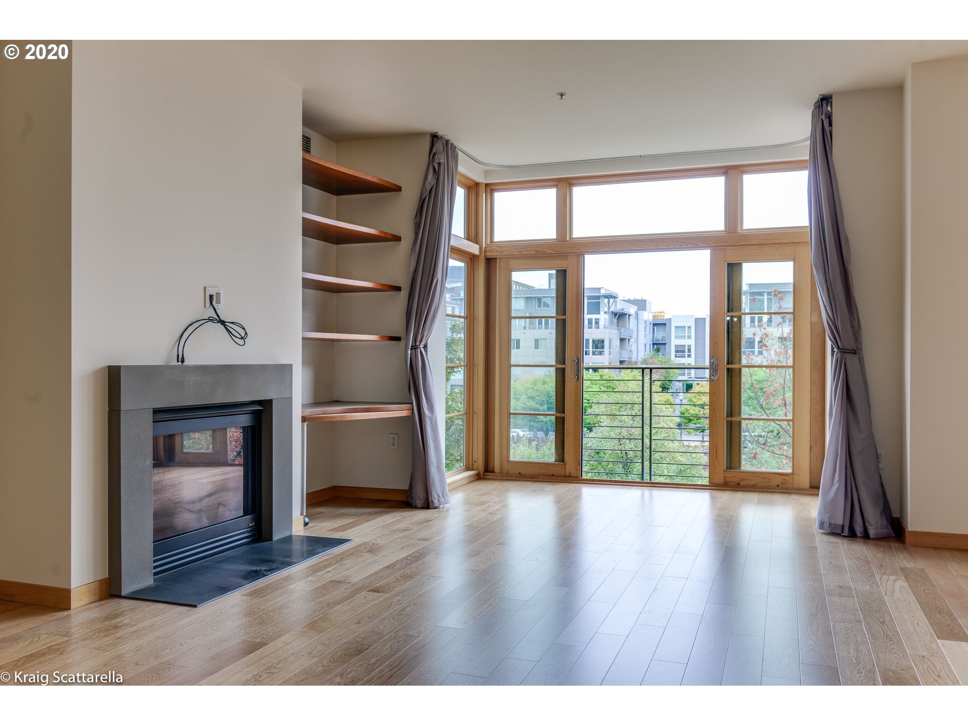 Photo #4: 20279459 Listing 