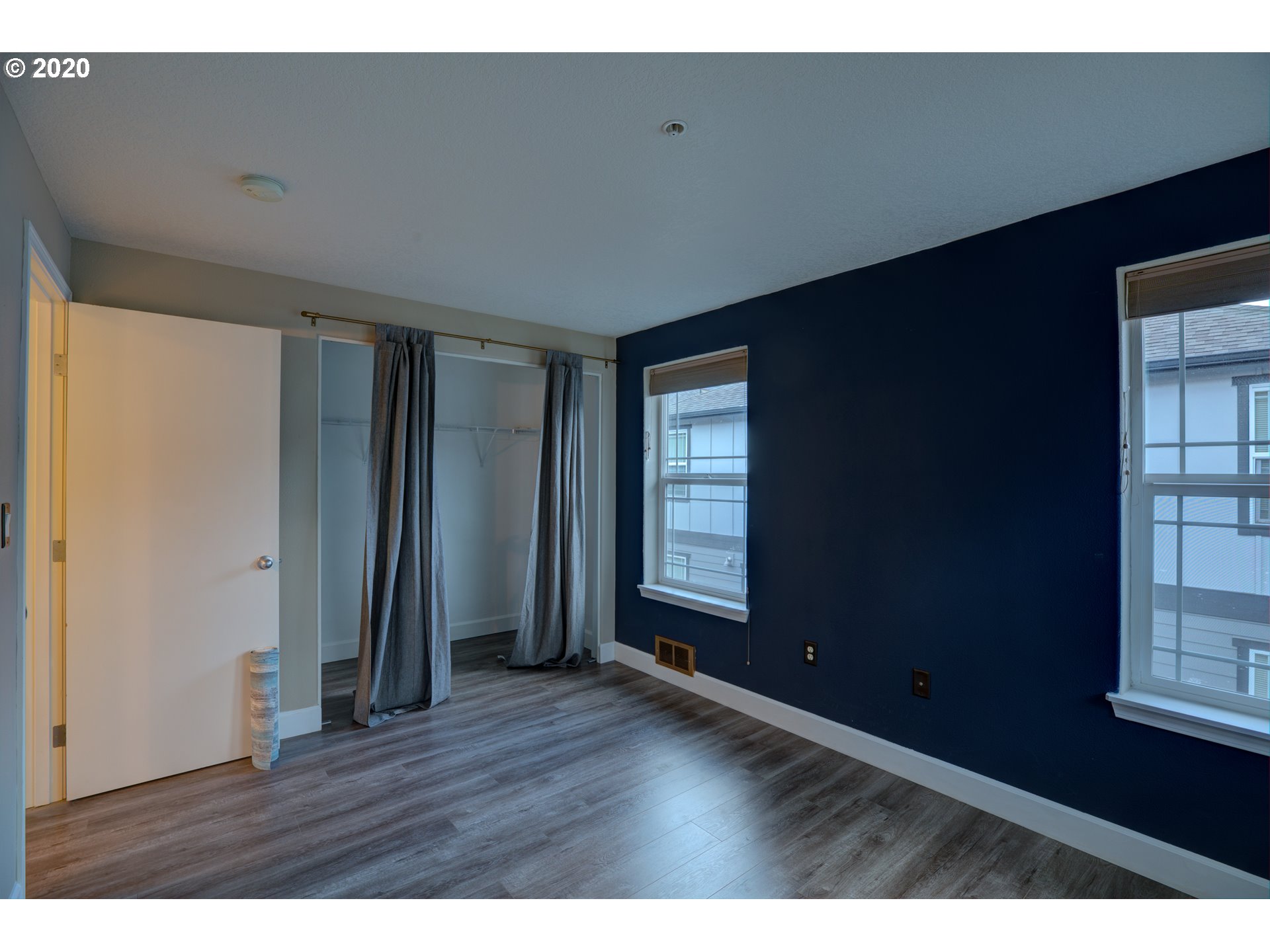 Photo #5: 20281723 Listing 