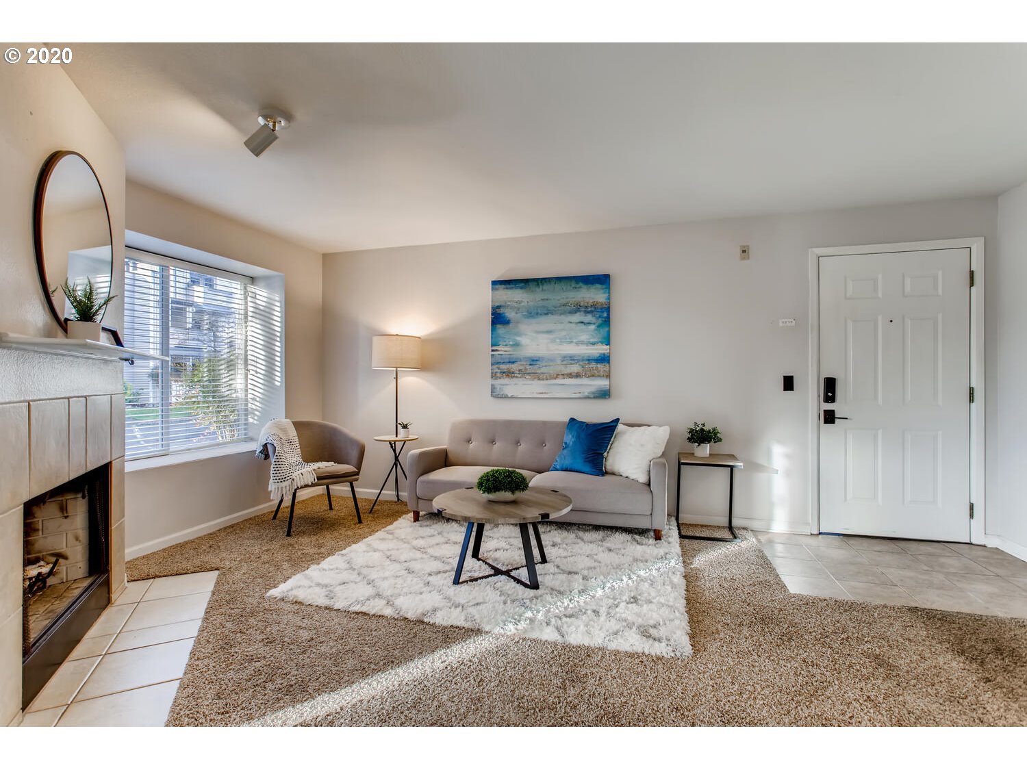 Photo #4: 20283431 Listing 