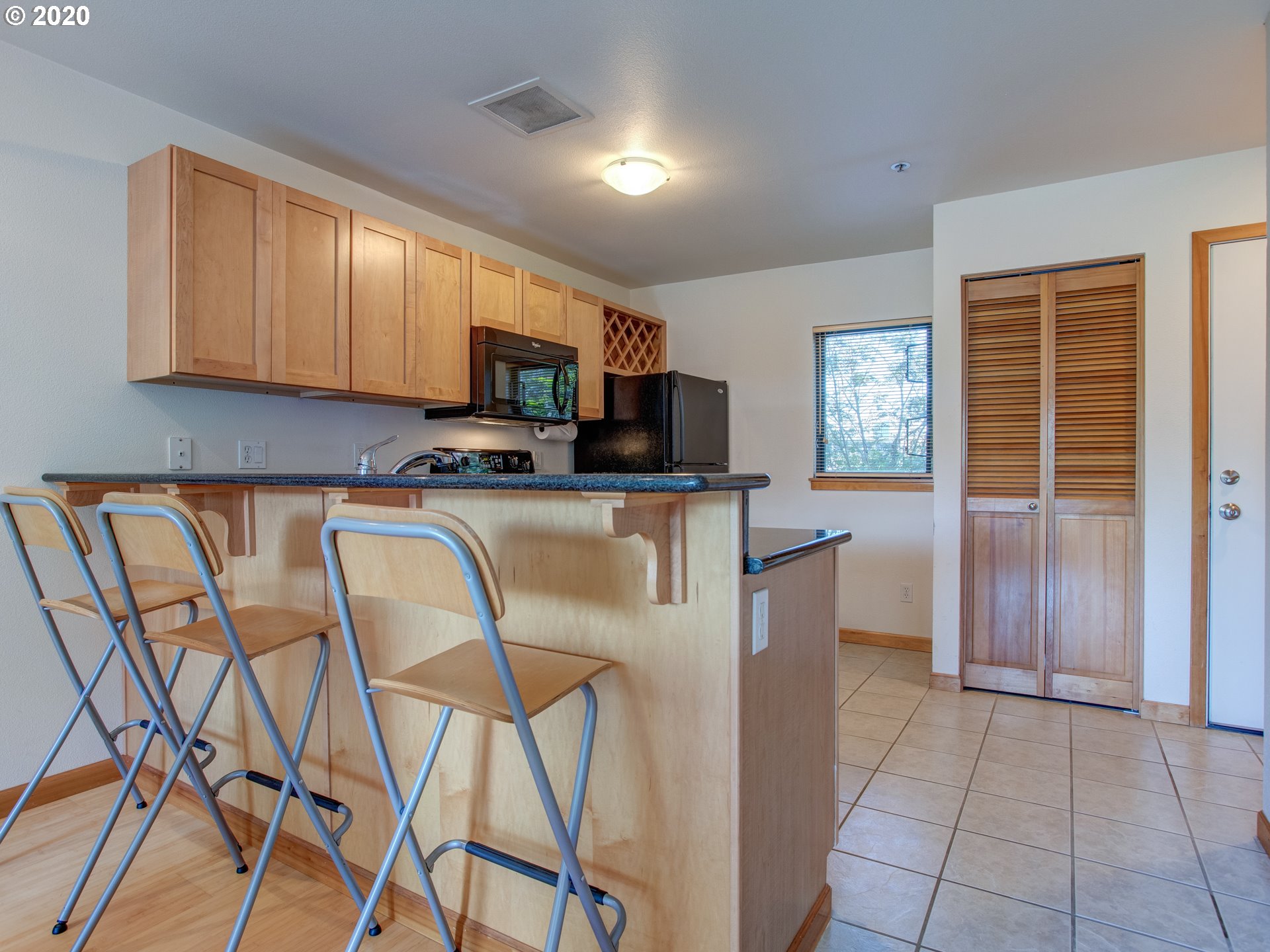 Photo #6: 20286825 Listing 