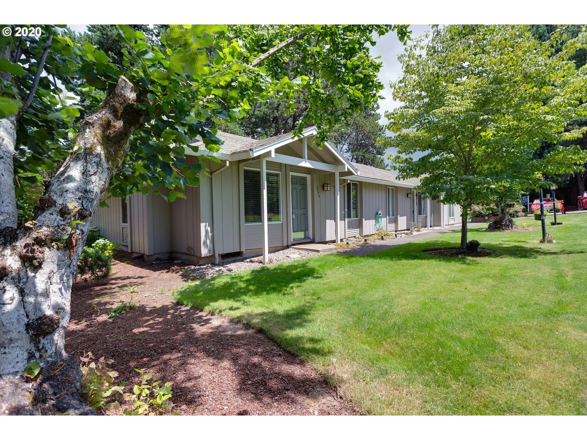 Photo #3: 20287150 Listing 
