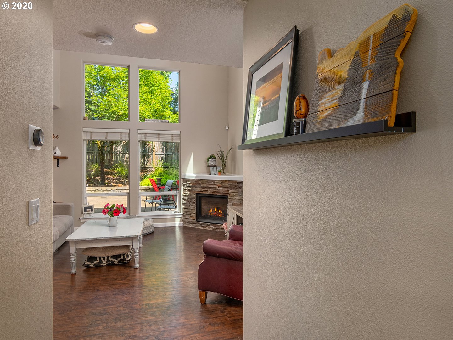 Photo #3: 20289648 Listing 