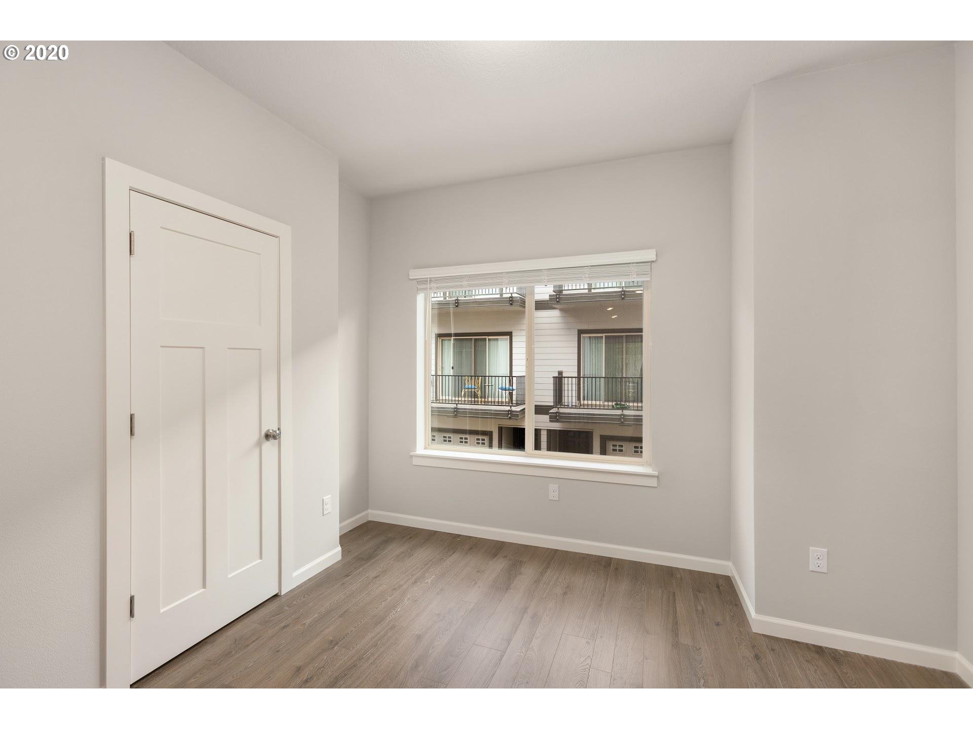 Photo #5: 20295625 Listing 